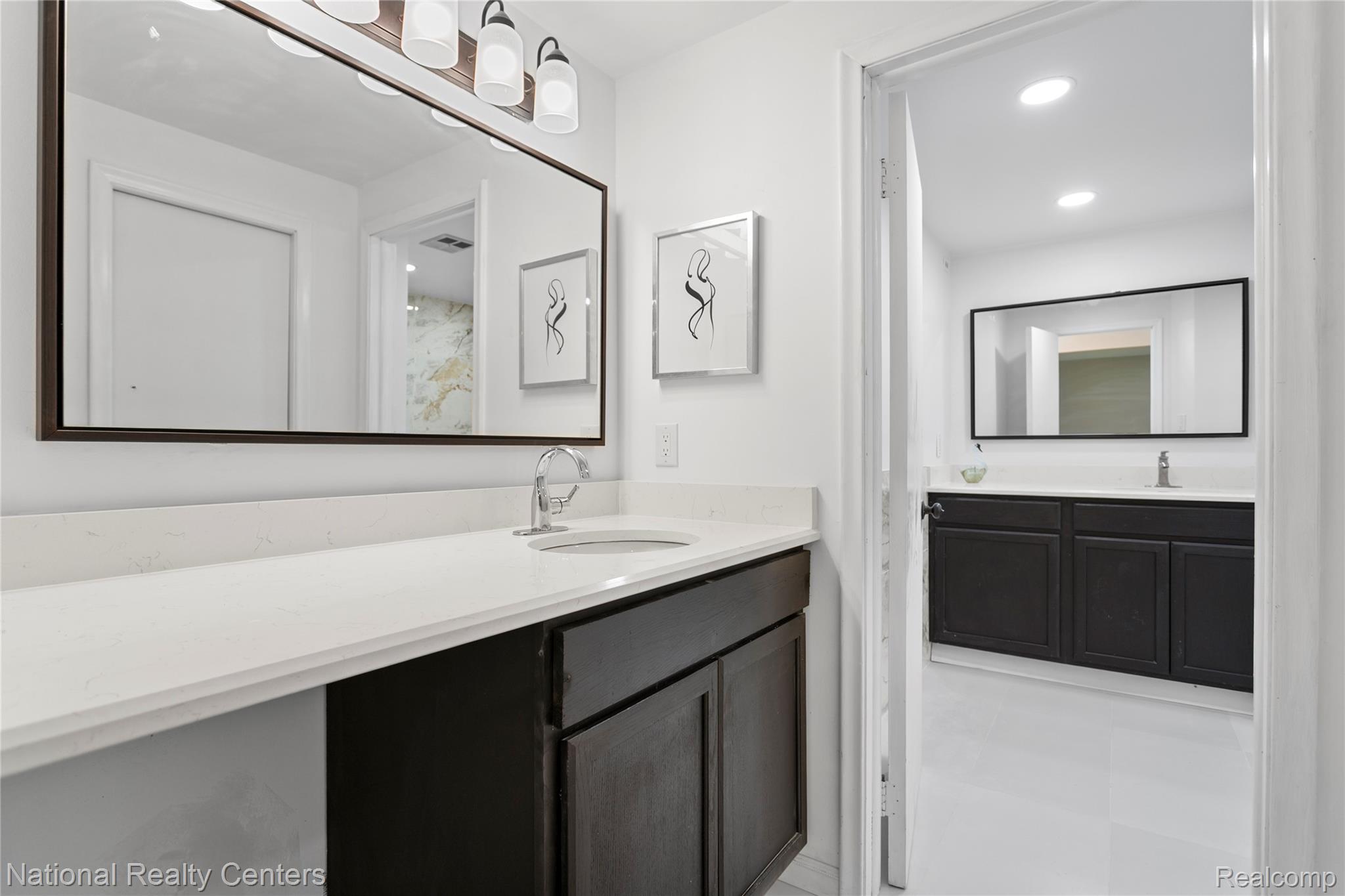 7103 Pebble Park Drive Property Photo 33