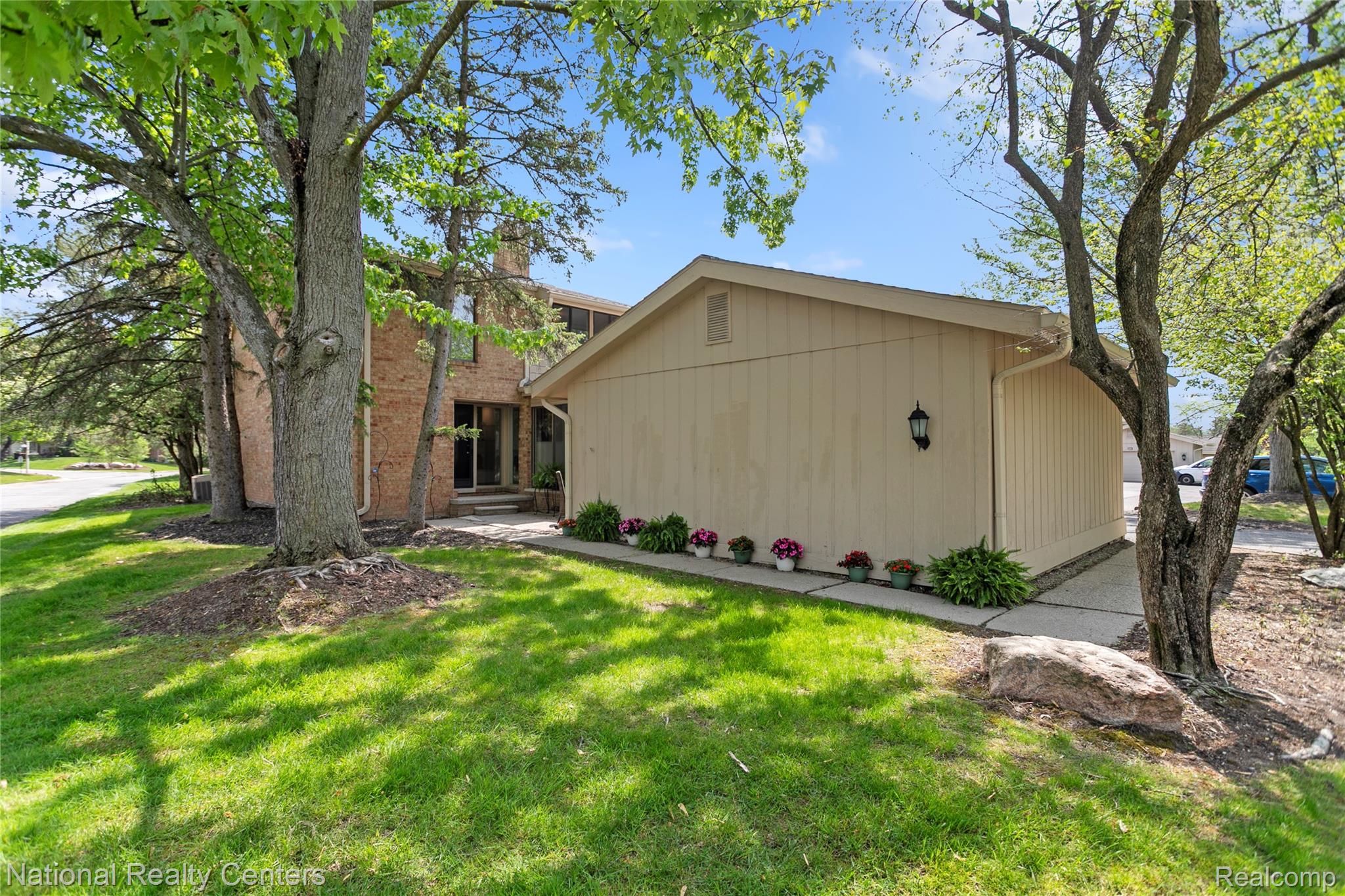 7103 Pebble Park Drive Property Photo 40