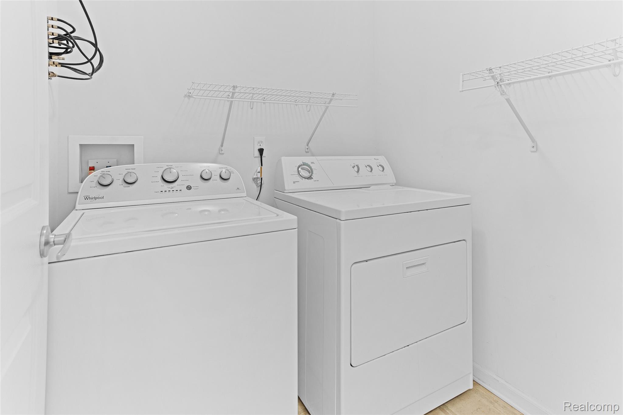 208 Amys Walk Property Photo 26