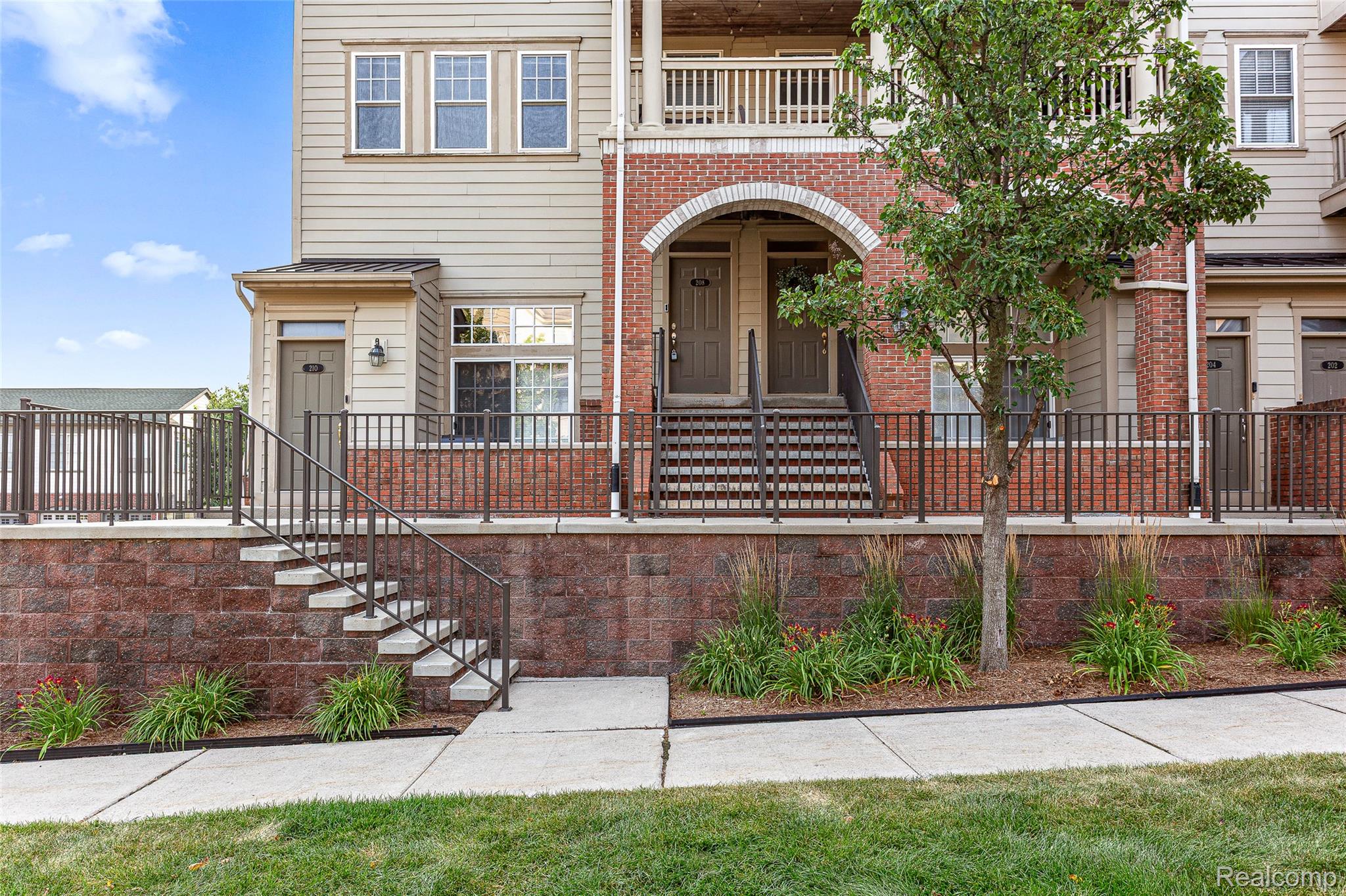 208 Amys Walk Property Photo 32