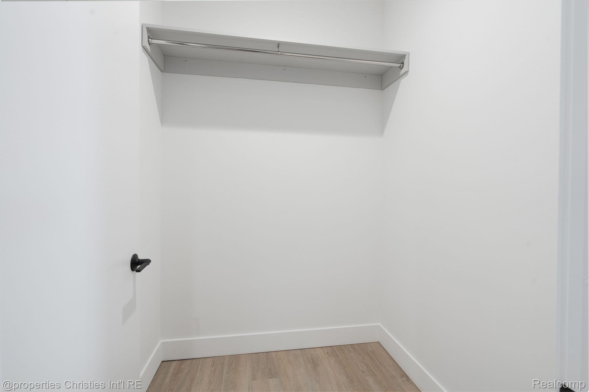 118 N Main Street 518 Property Photo 20