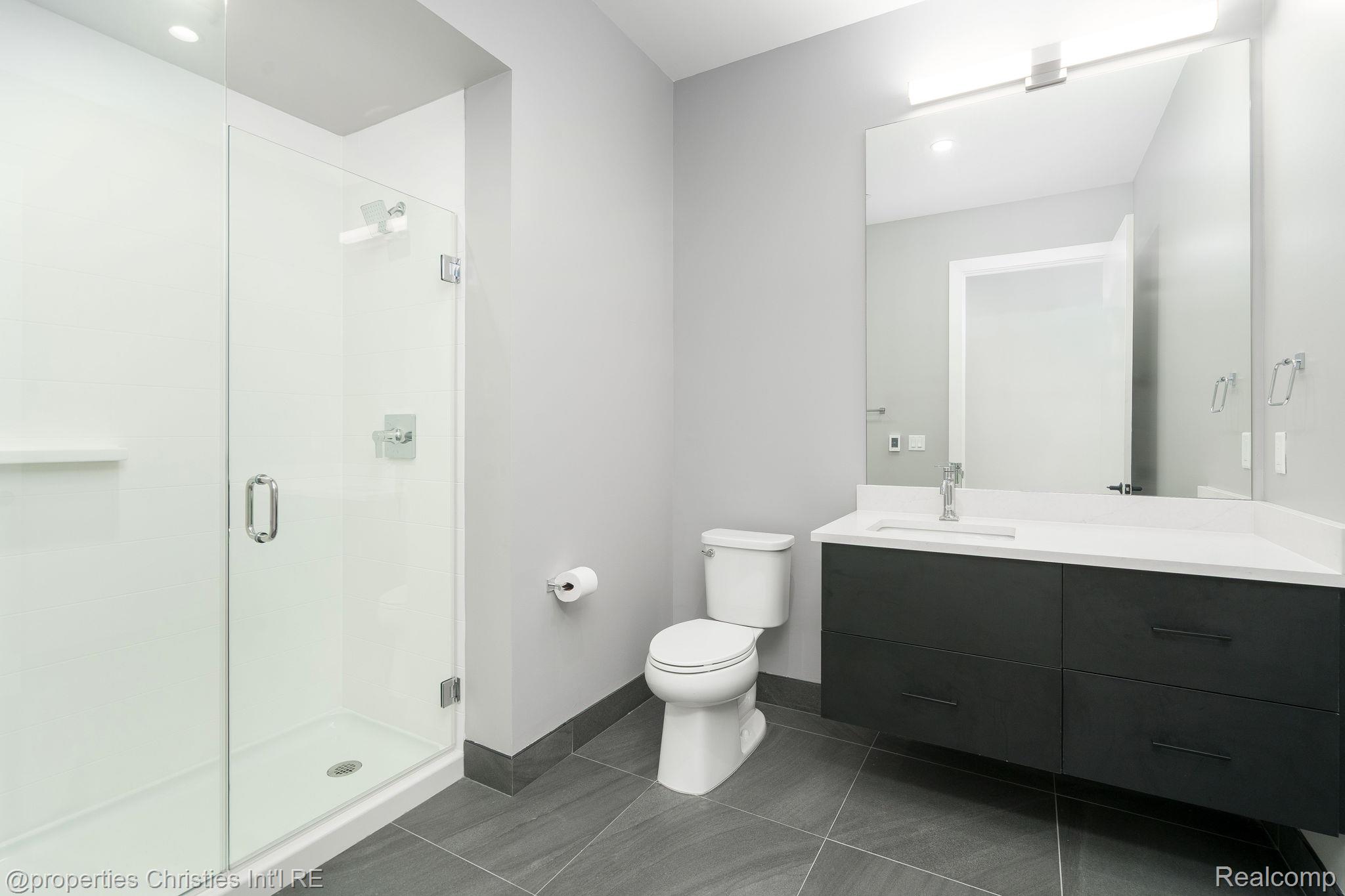 118 N Main Street 518 Property Photo 29