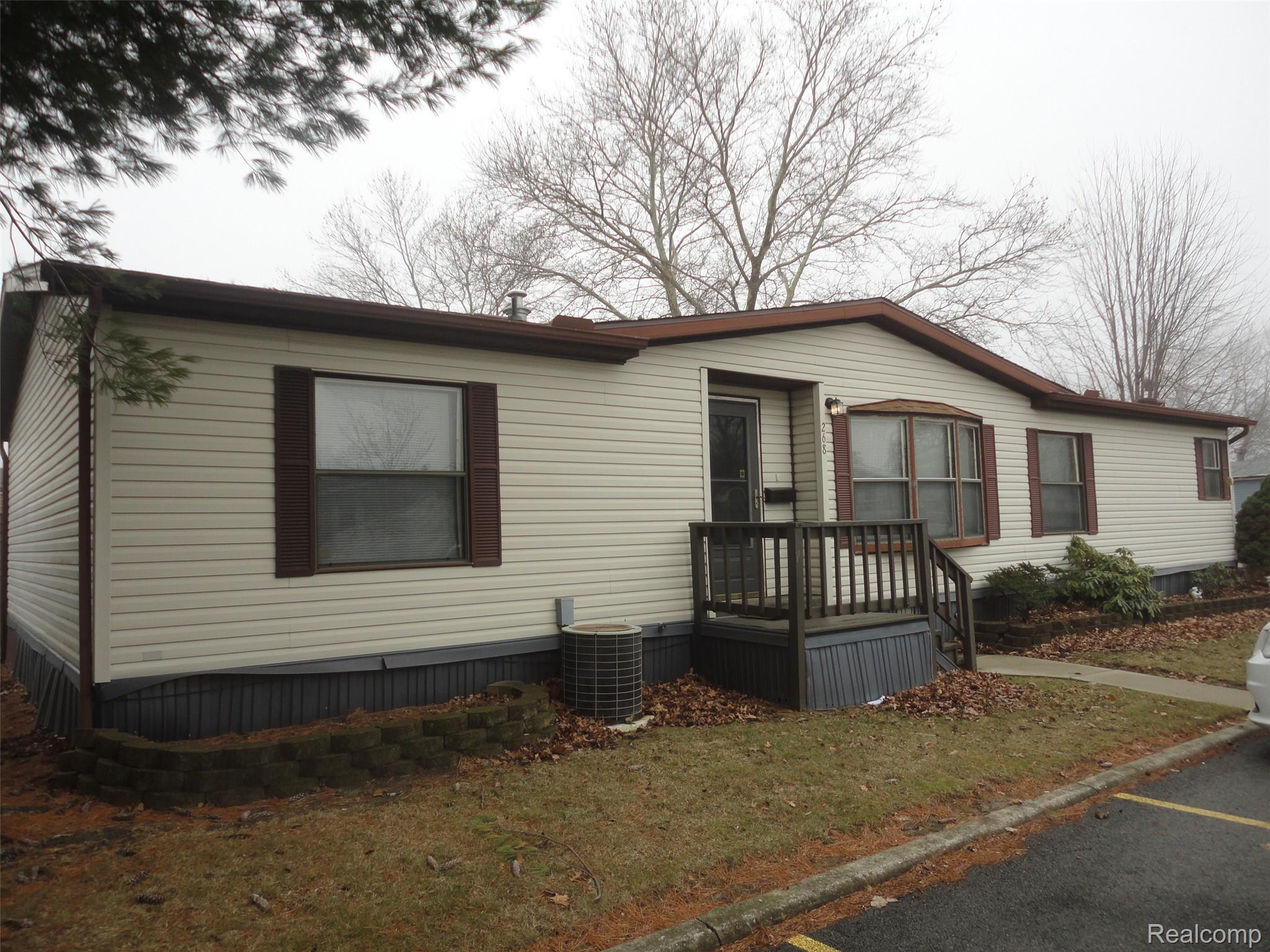 268 Highlands Property Photo 21