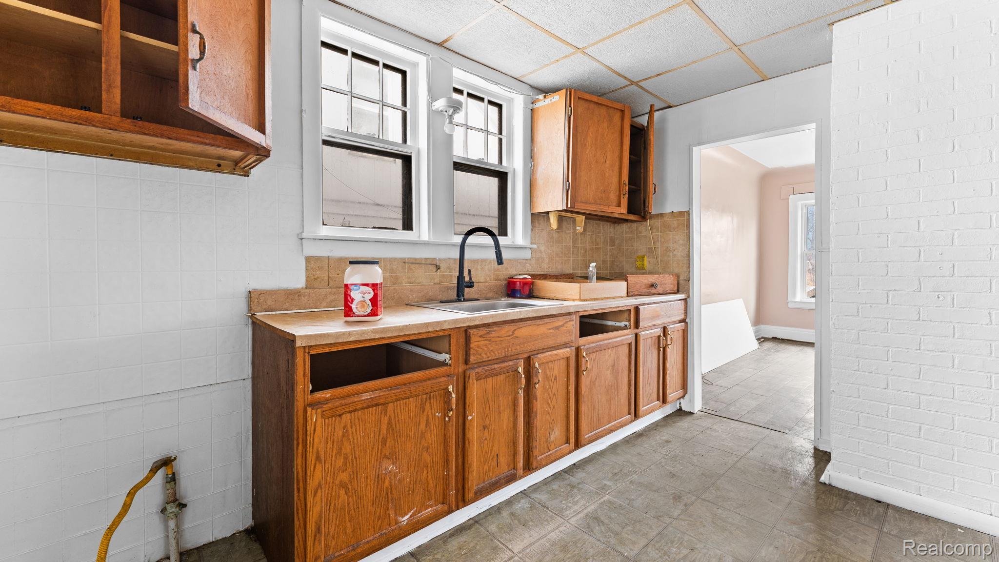 19471 Dwyer Street Property Photo 6