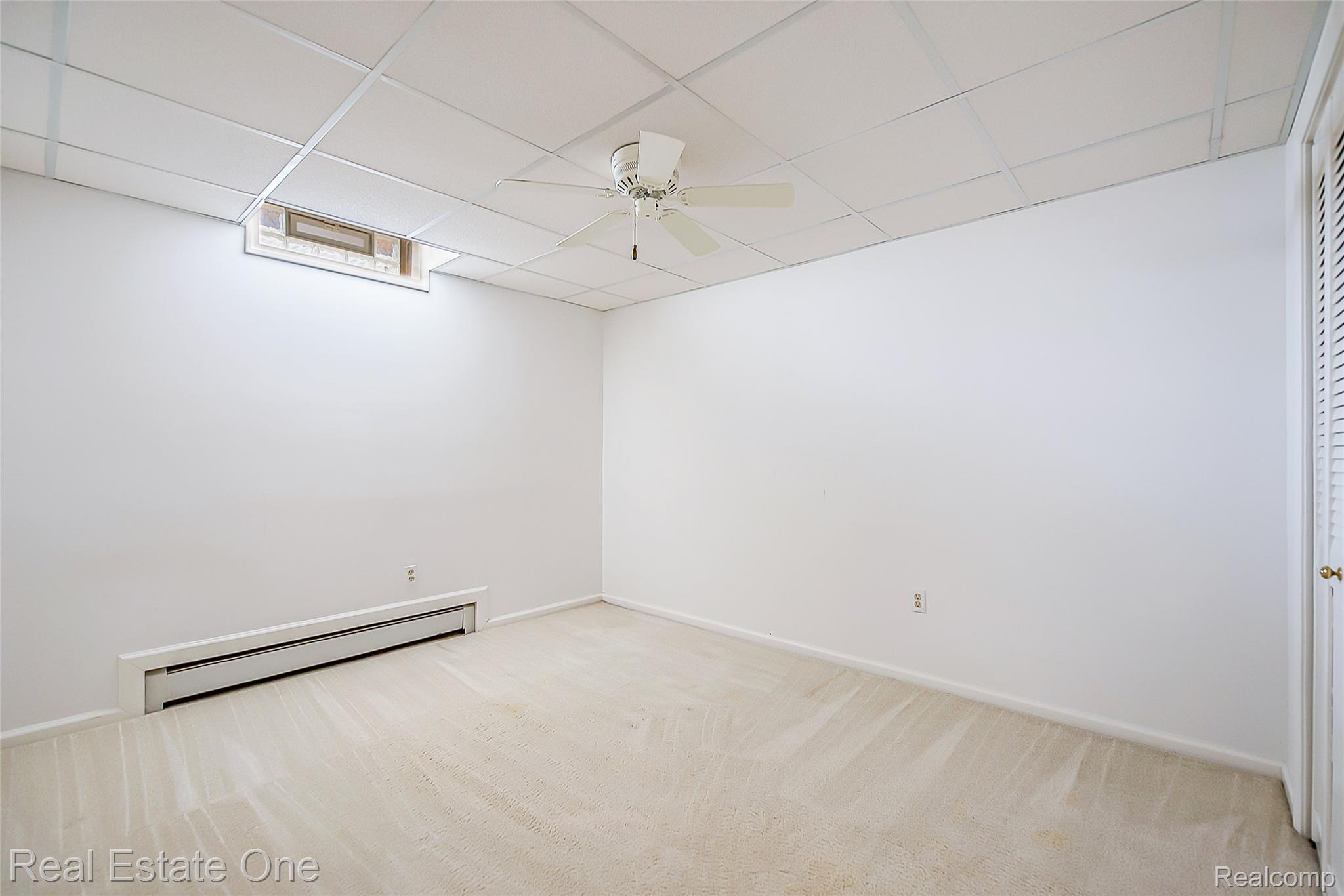 25832 Lexington 6 Property Photo 31