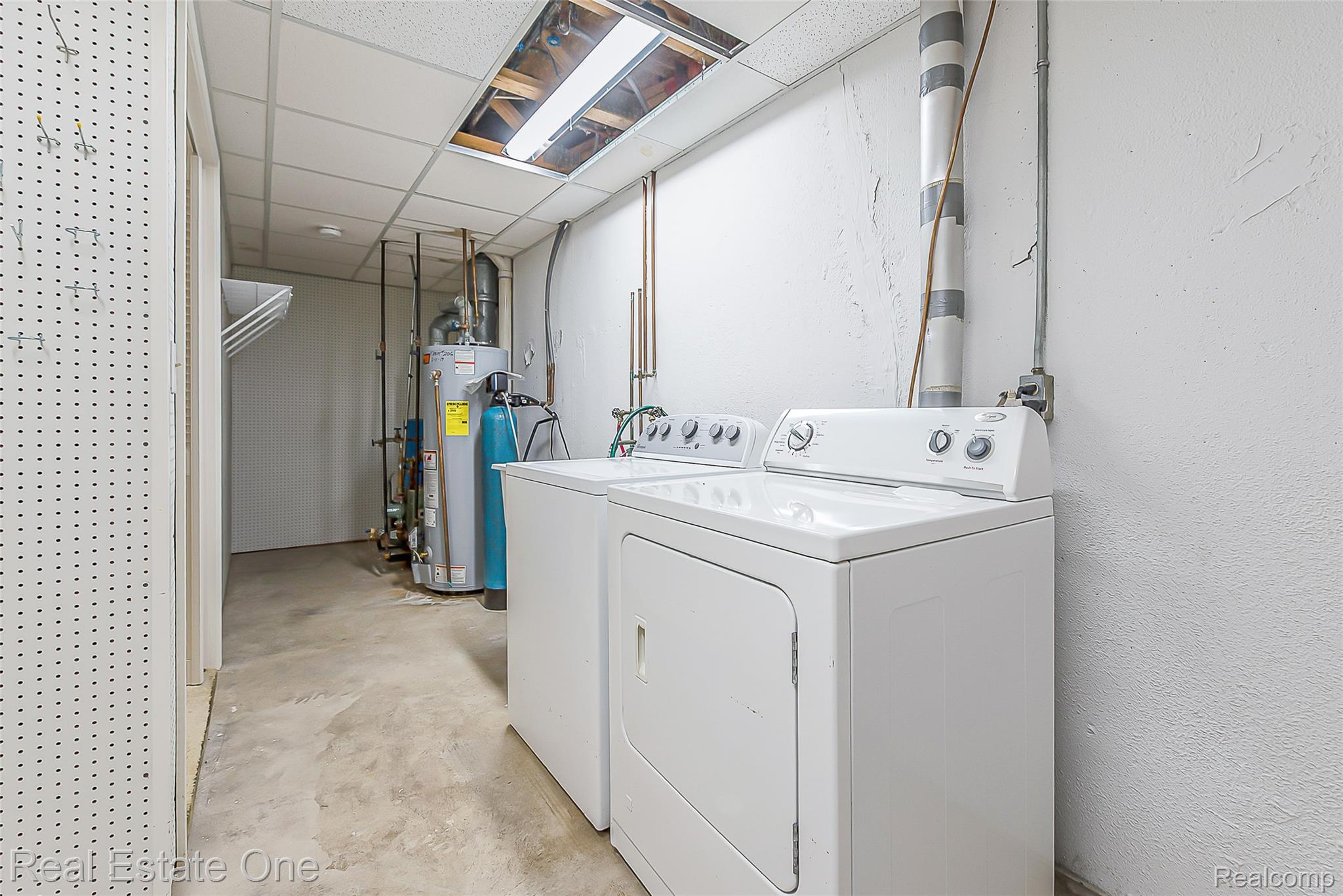 25832 Lexington 6 Property Photo 35