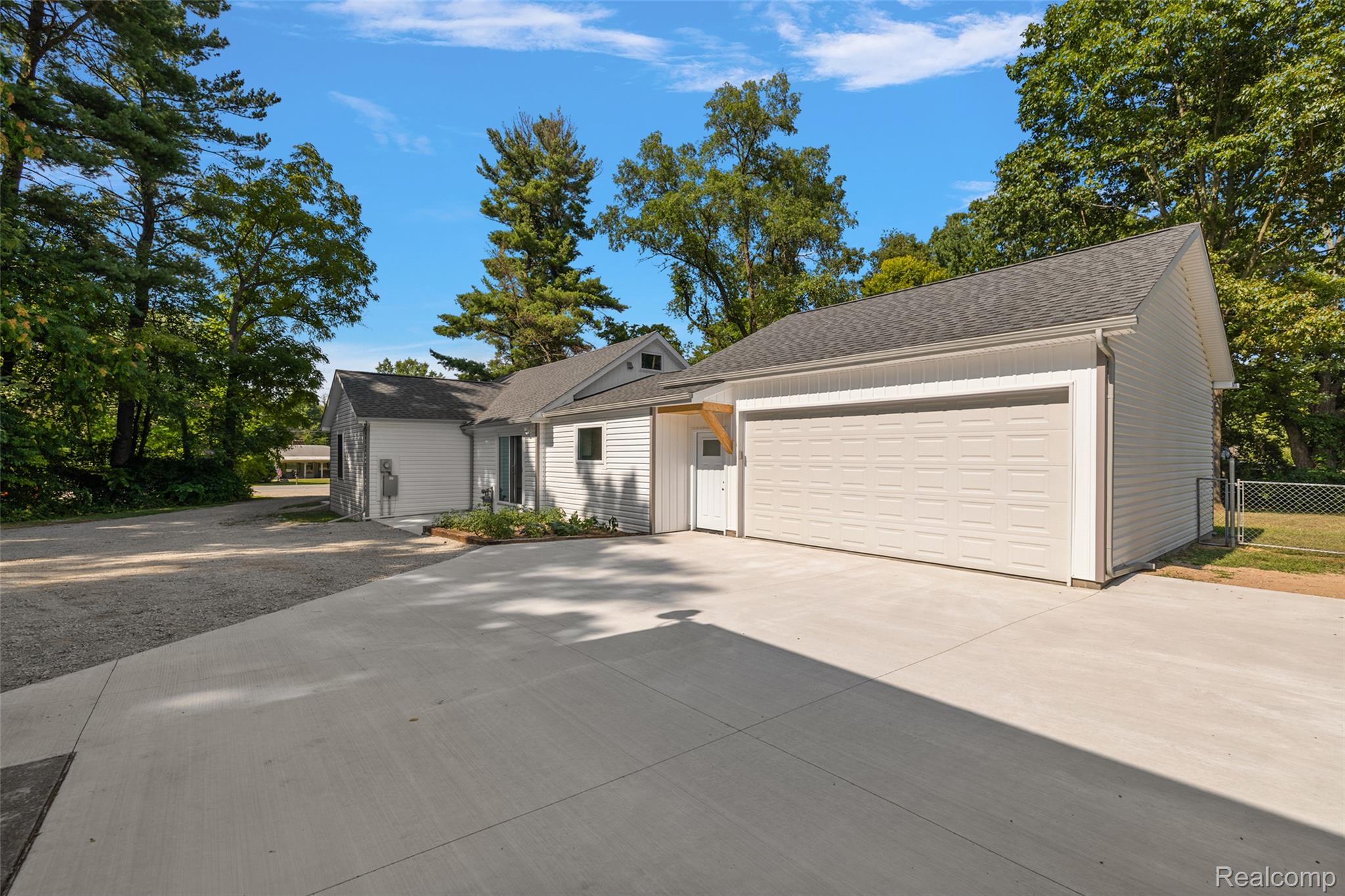5771 Gratiot Avenue Property Photo 14
