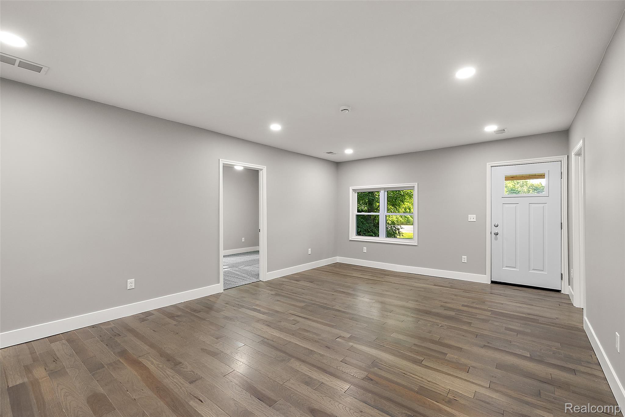 5771 Gratiot Avenue Property Photo 25