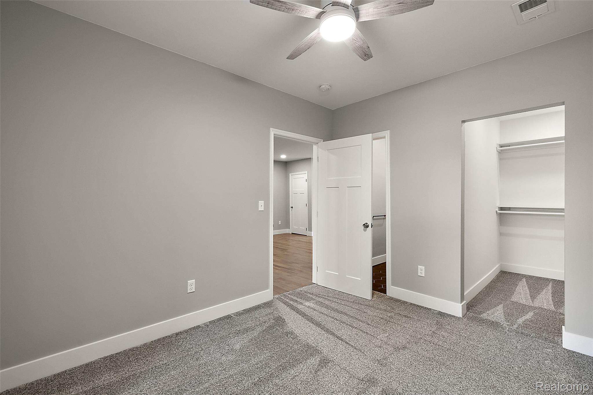 5771 Gratiot Avenue Property Photo 37