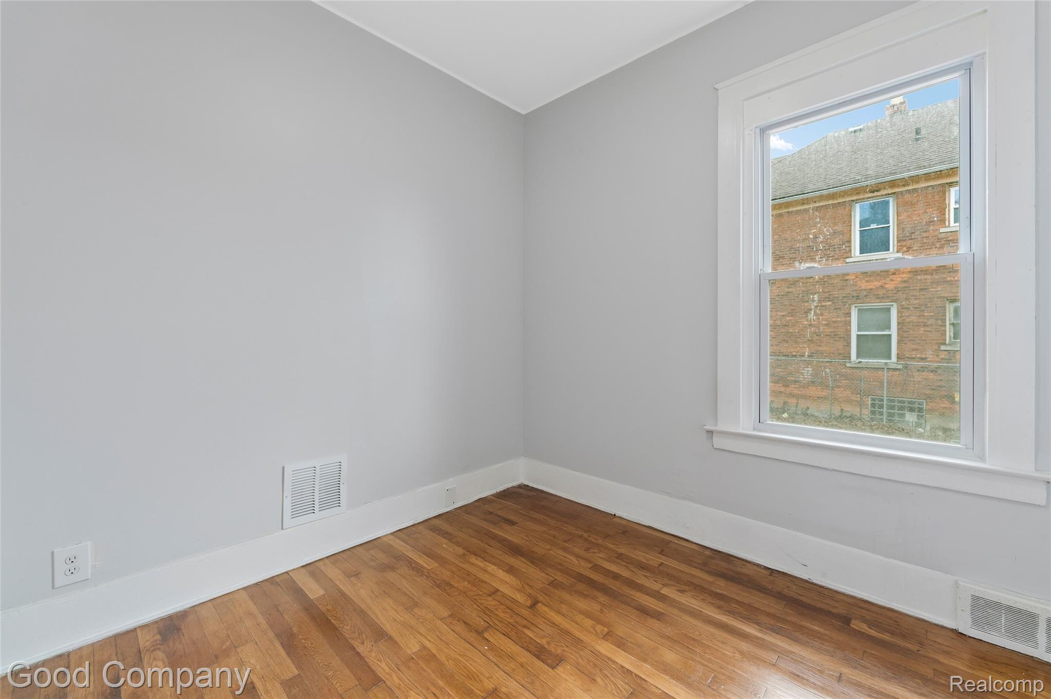 4003 Pingree Street Property Photo 18