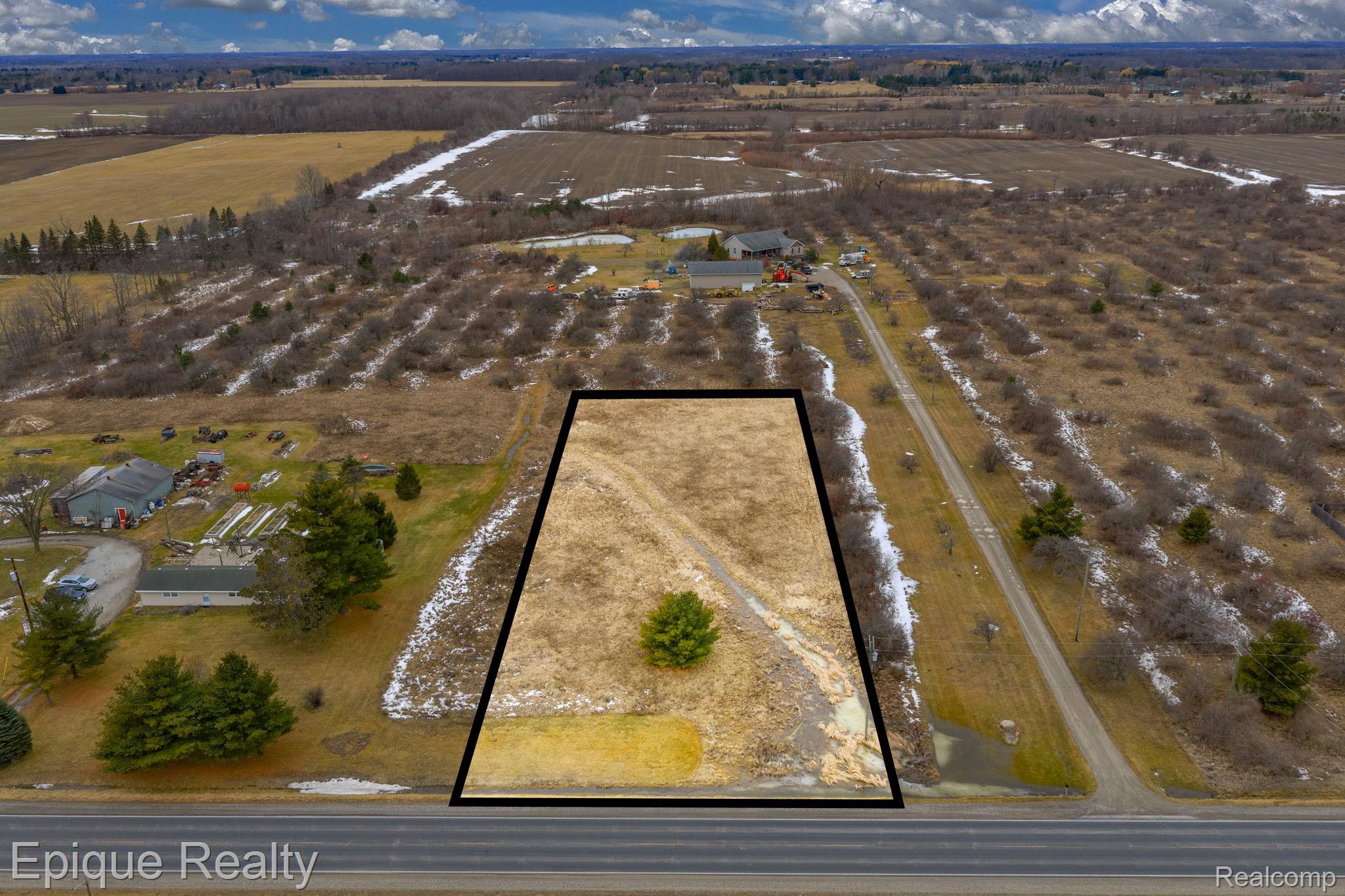 000 Wildcat Road Property Photo 1
