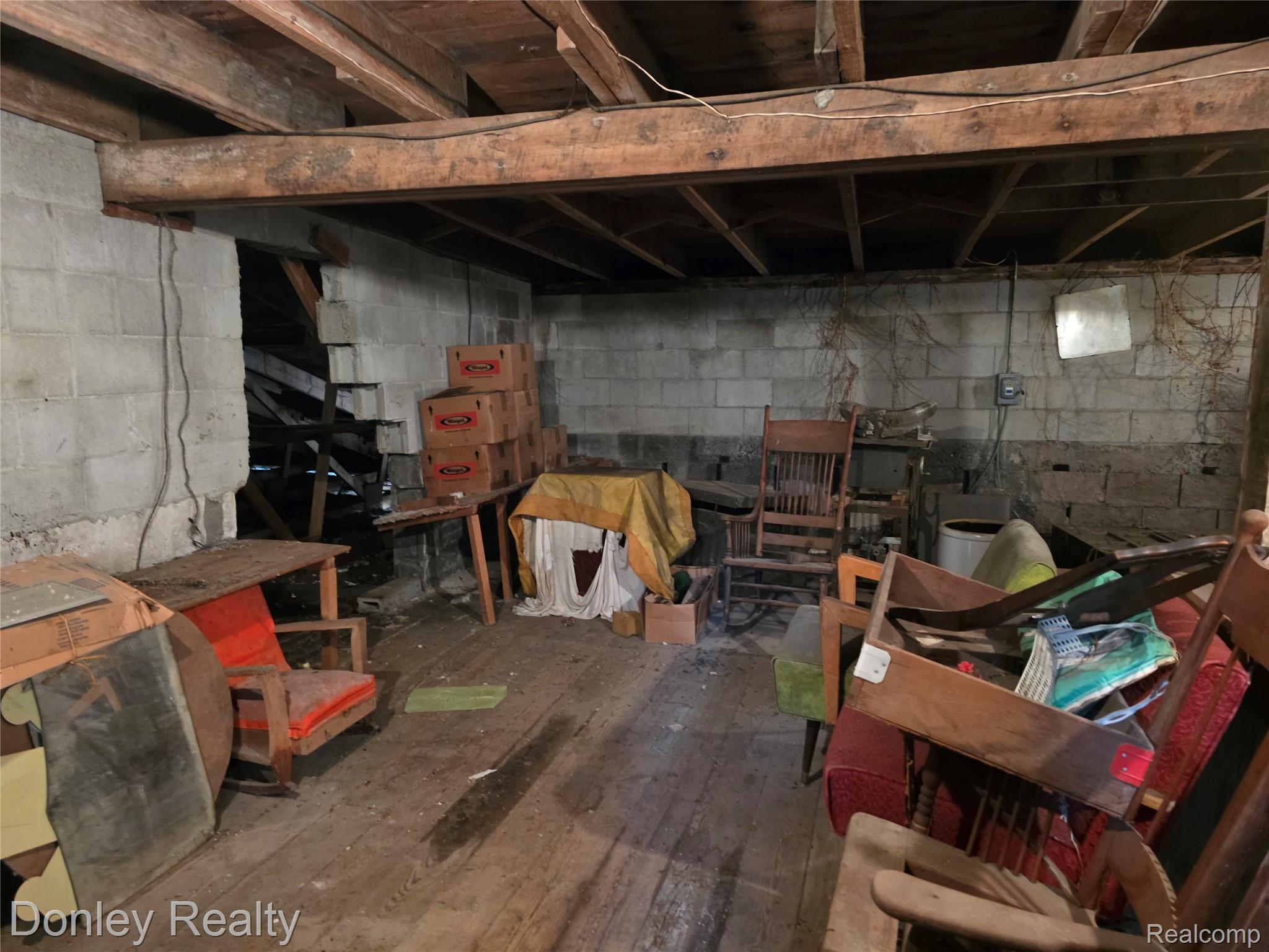 6174 Marlette Street Property Photo 10