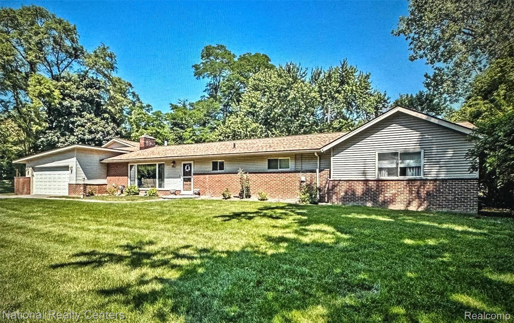 2851 Franklin Road Property Photo 2