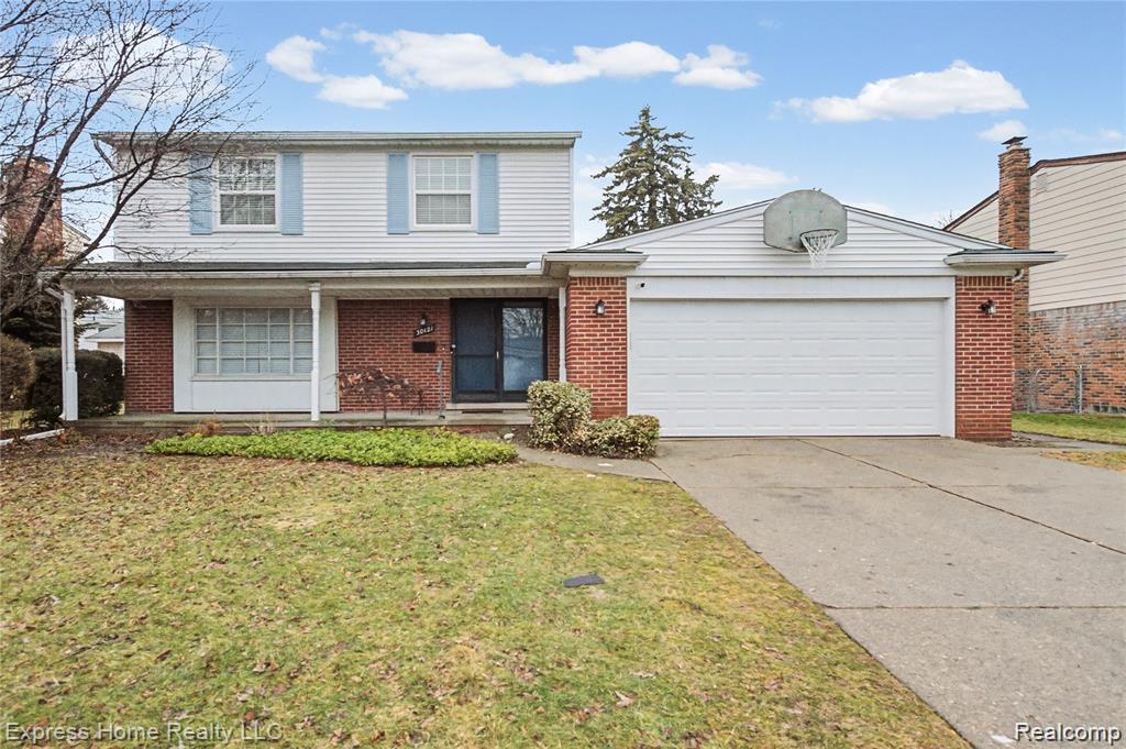 30121 Woodhouse Drive Property Photo 2