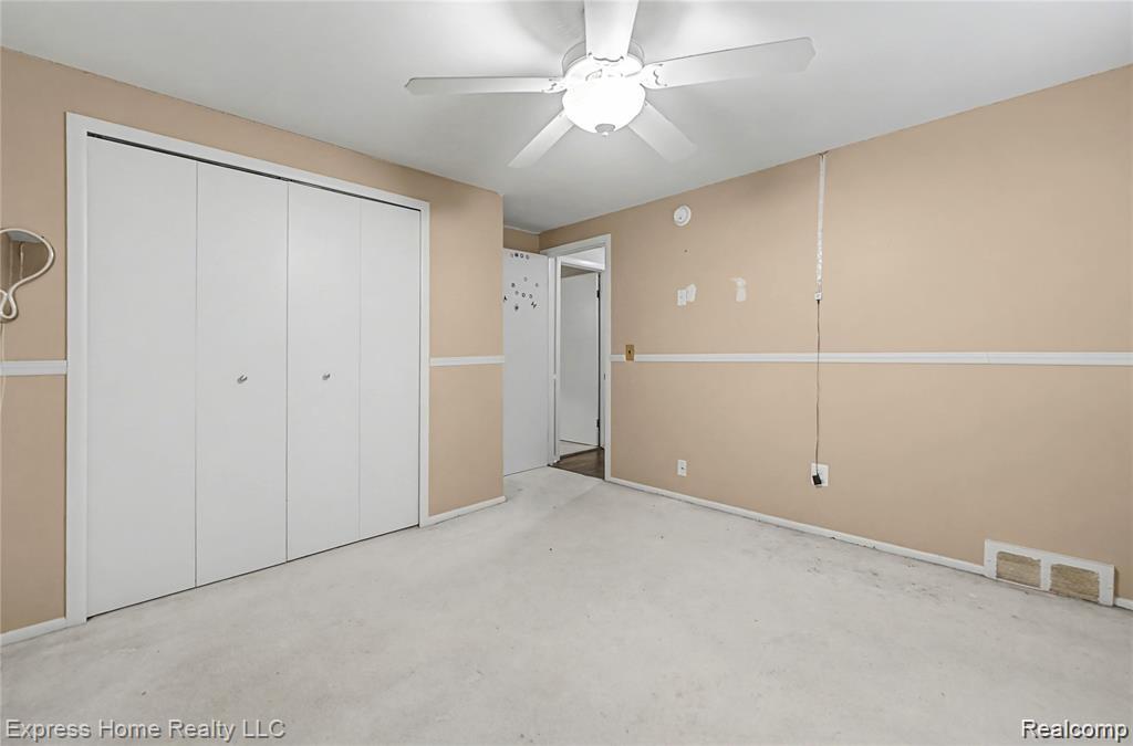 30121 Woodhouse Drive Property Photo 16