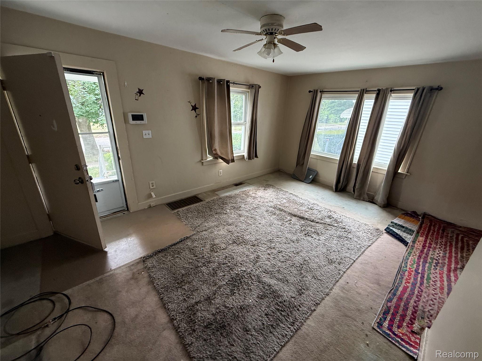 730 Alvord Avenue Property Photo 8
