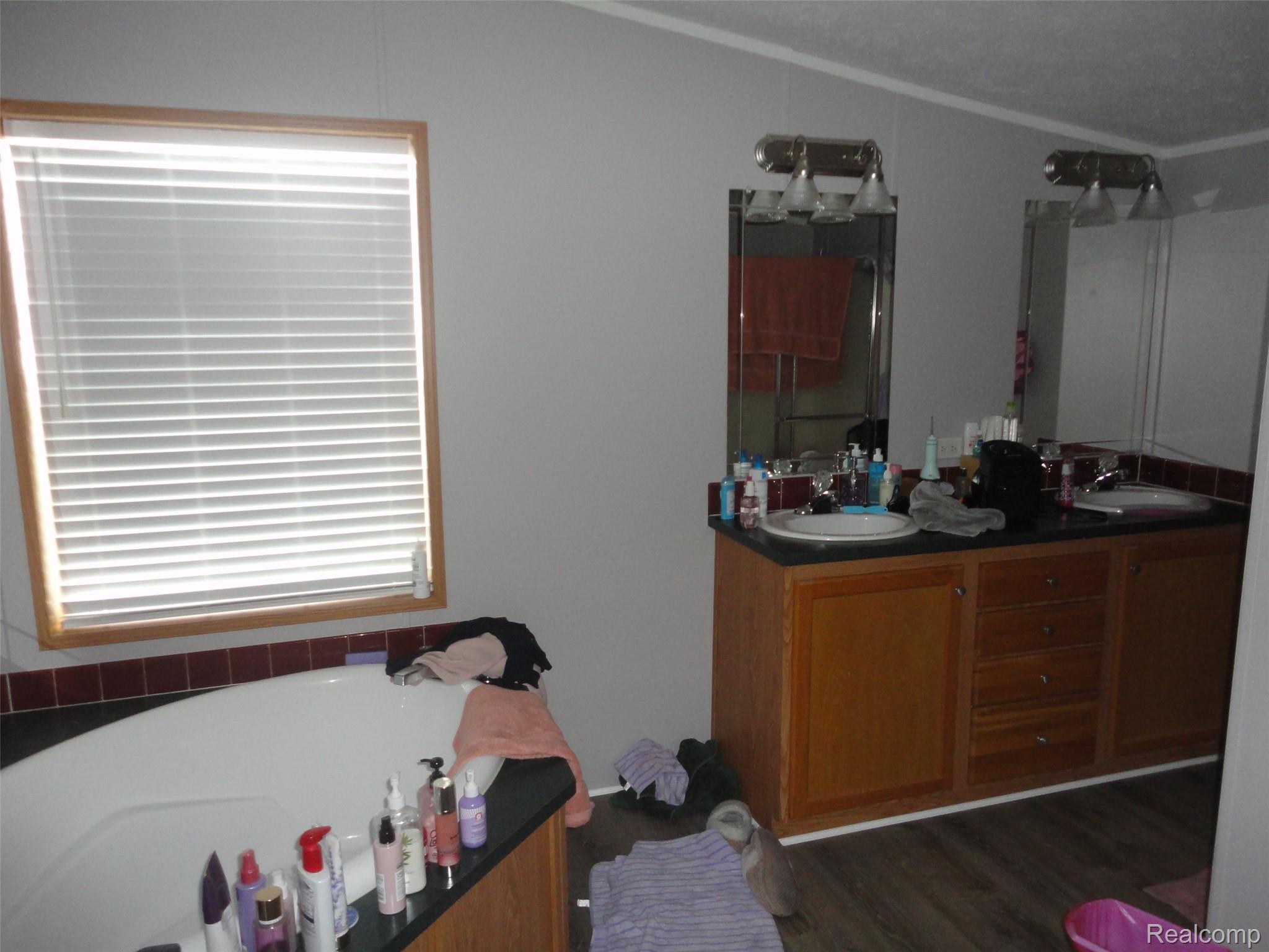 923 Stevens Trail Property Photo 8