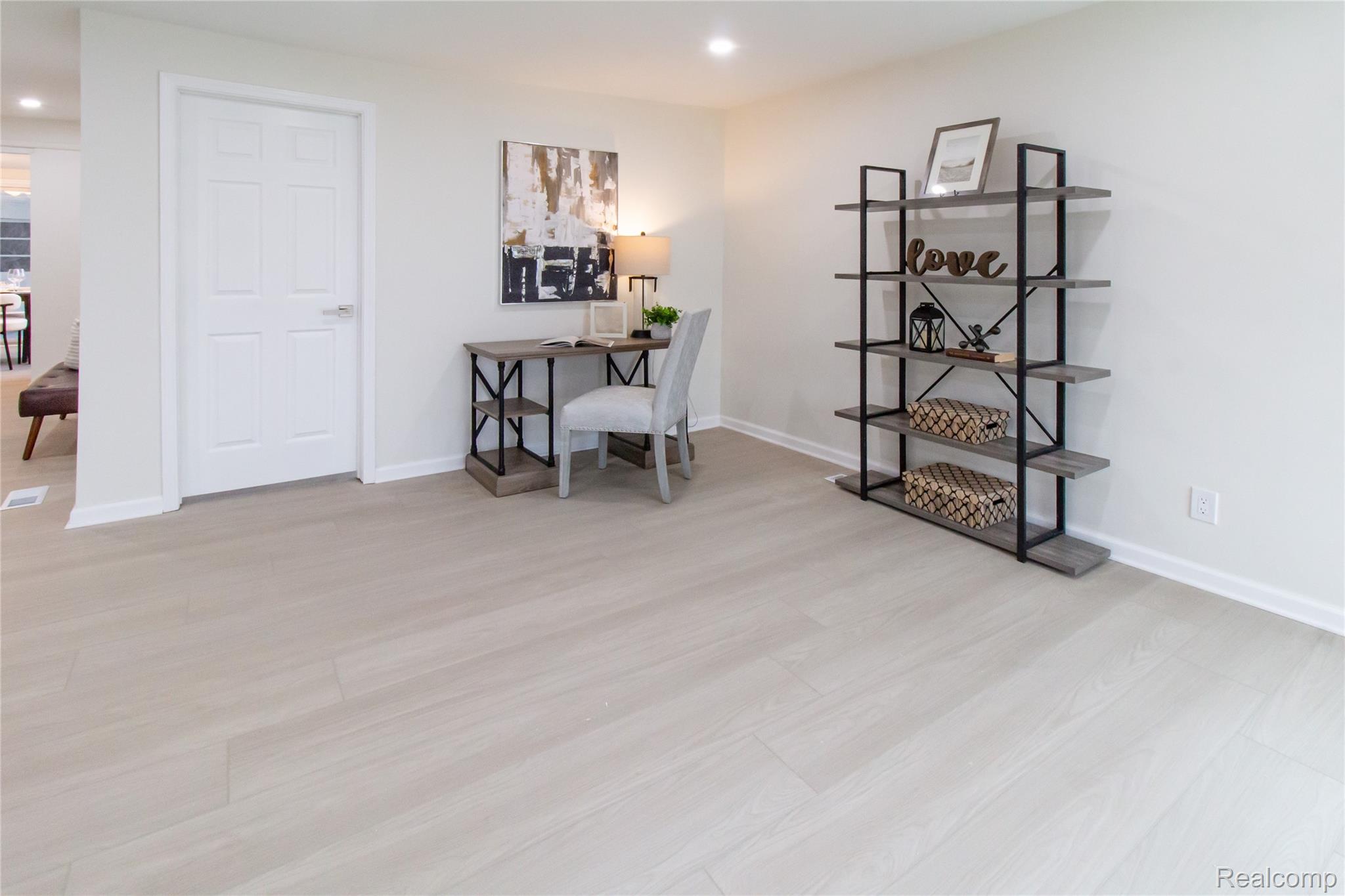 23106 Springbrook Drive Property Photo 32
