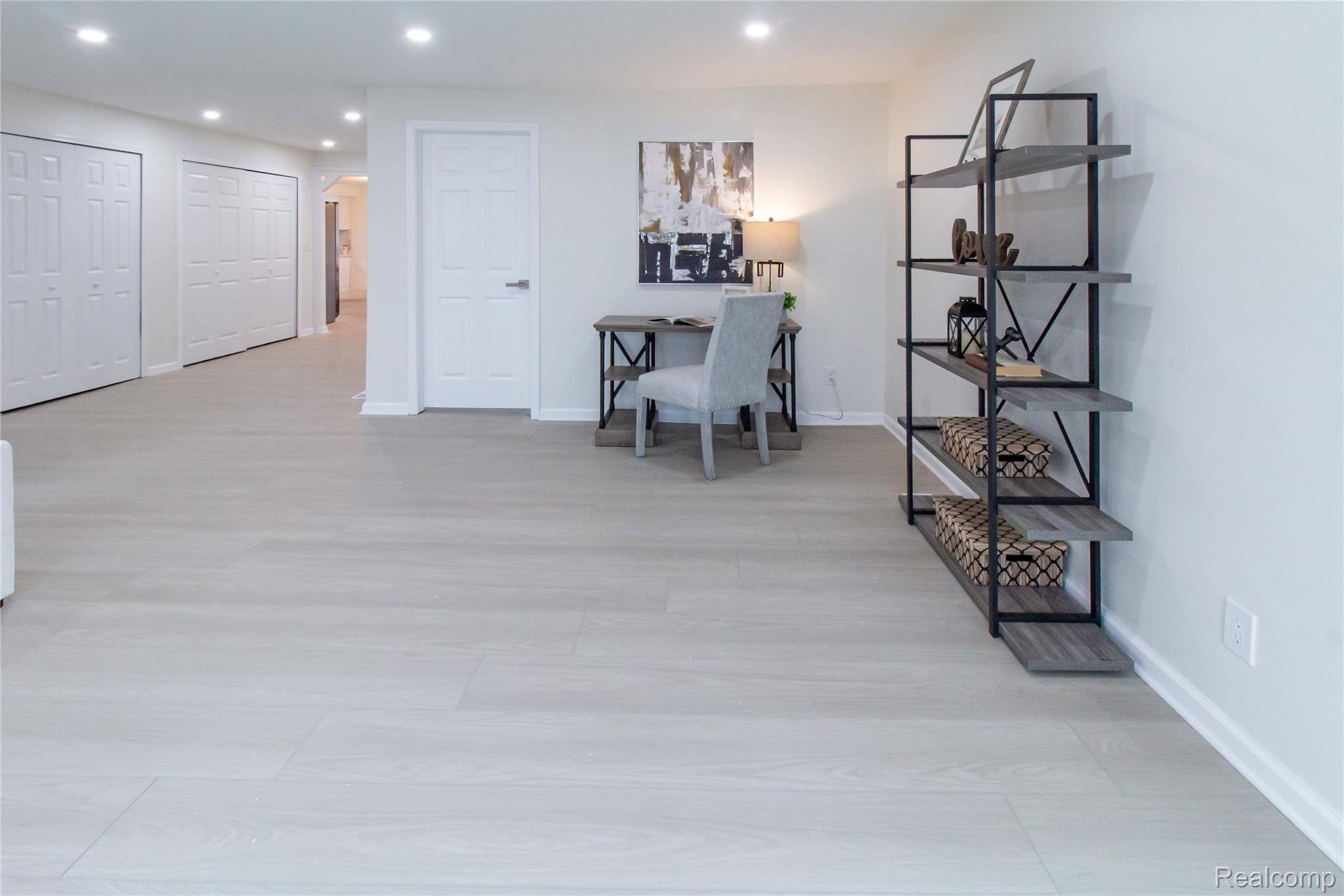 23106 Springbrook Drive Property Photo 33