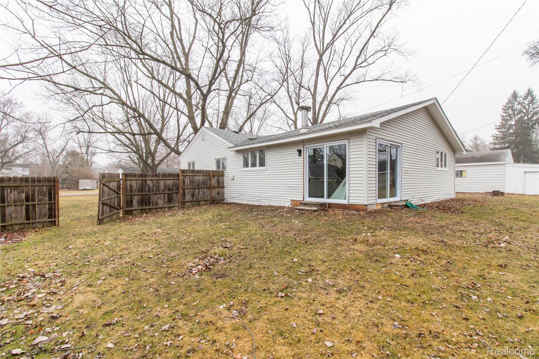 23106 Springbrook Drive Property Photo 54