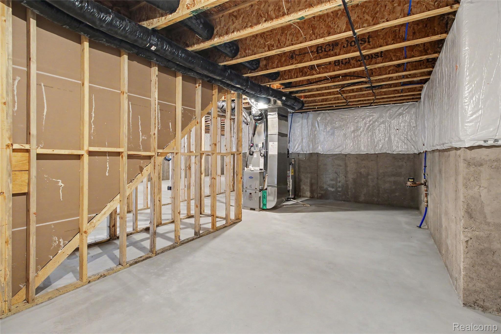 366 Dorchester Drive Property Photo 19