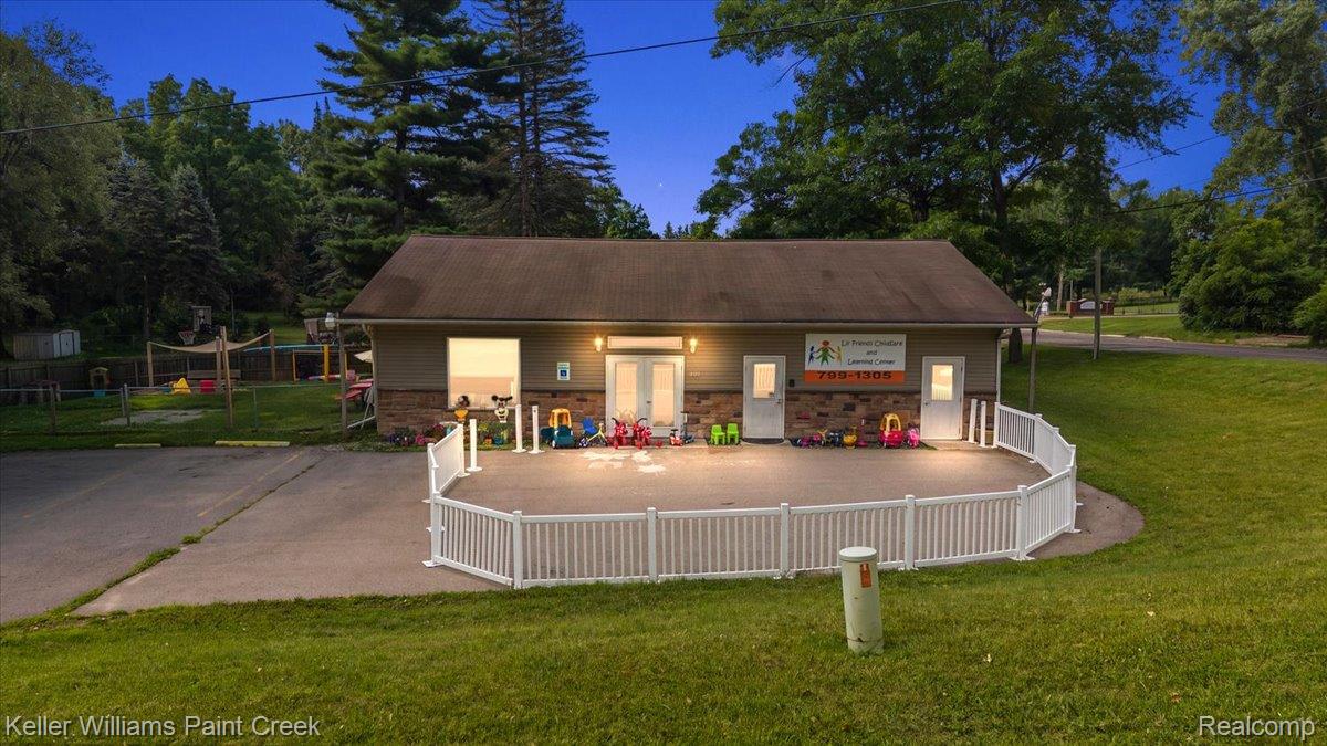 3107 Hayes Street Property Photo 1