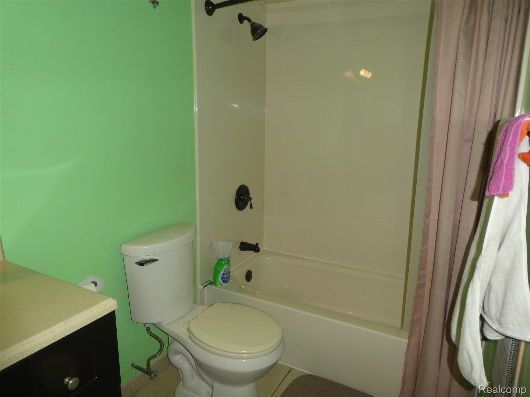 7482 Woodview Street 4 Property Photo 13
