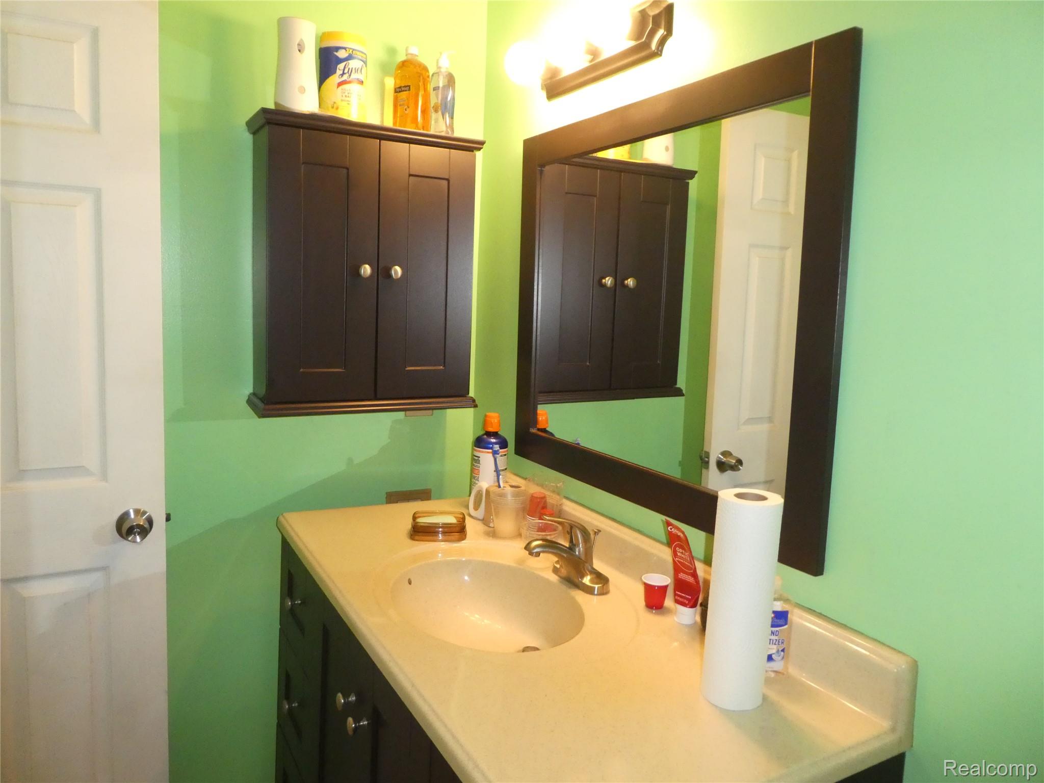 7482 Woodview Street 4 Property Photo 14