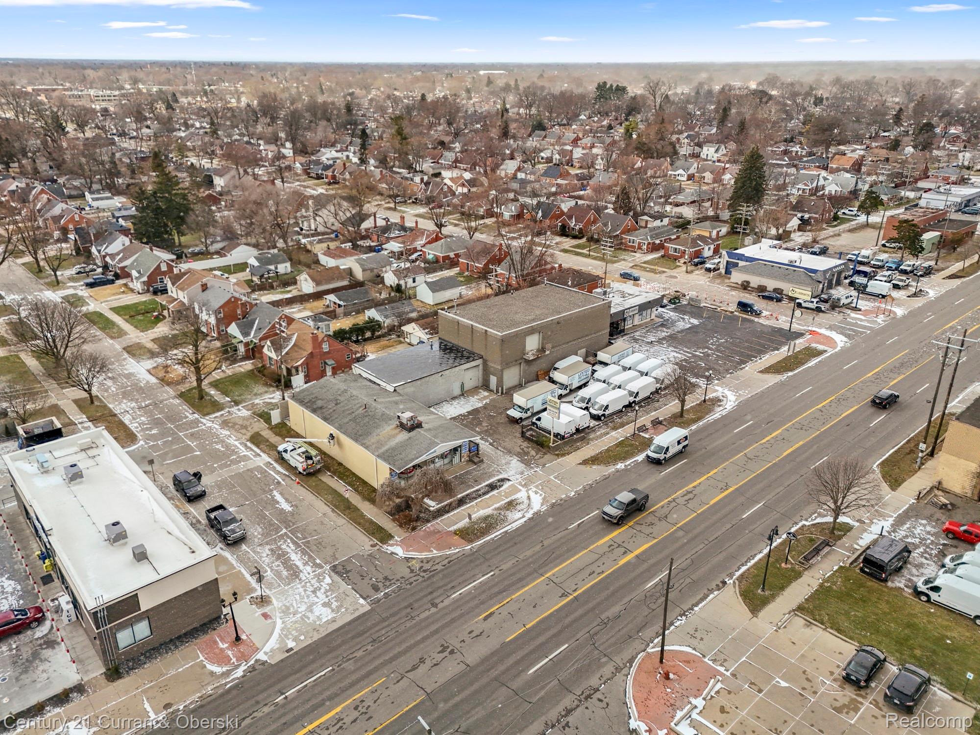 24101 W Warren Street Property Photo 1