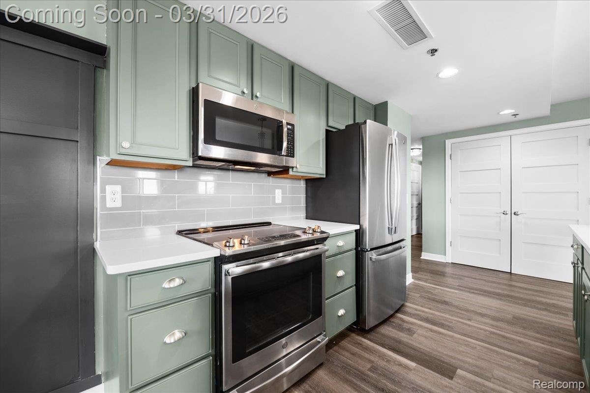 525 W Lafayette Boulevard 21c Property Photo 4