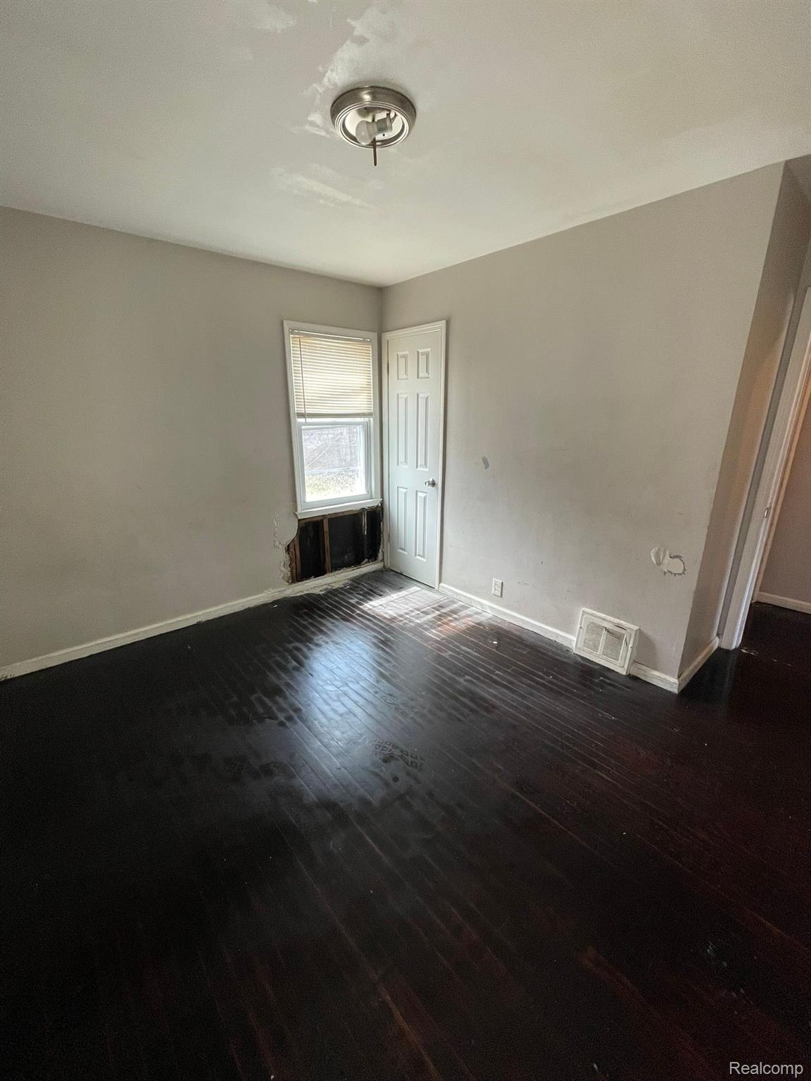 16500 Eastburn Street Property Photo 11