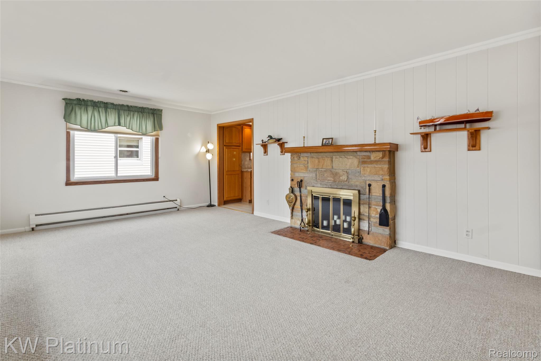 7811 Alexandria Drive Property Photo 9