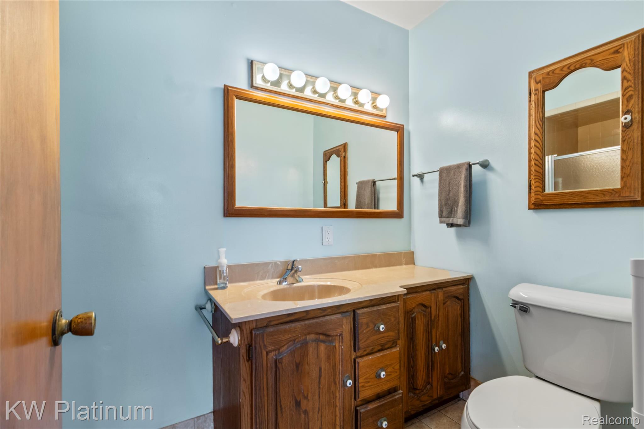 7811 Alexandria Drive Property Photo 19