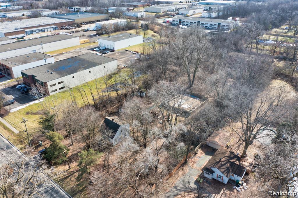 30905 Beverly Road Property Photo 5