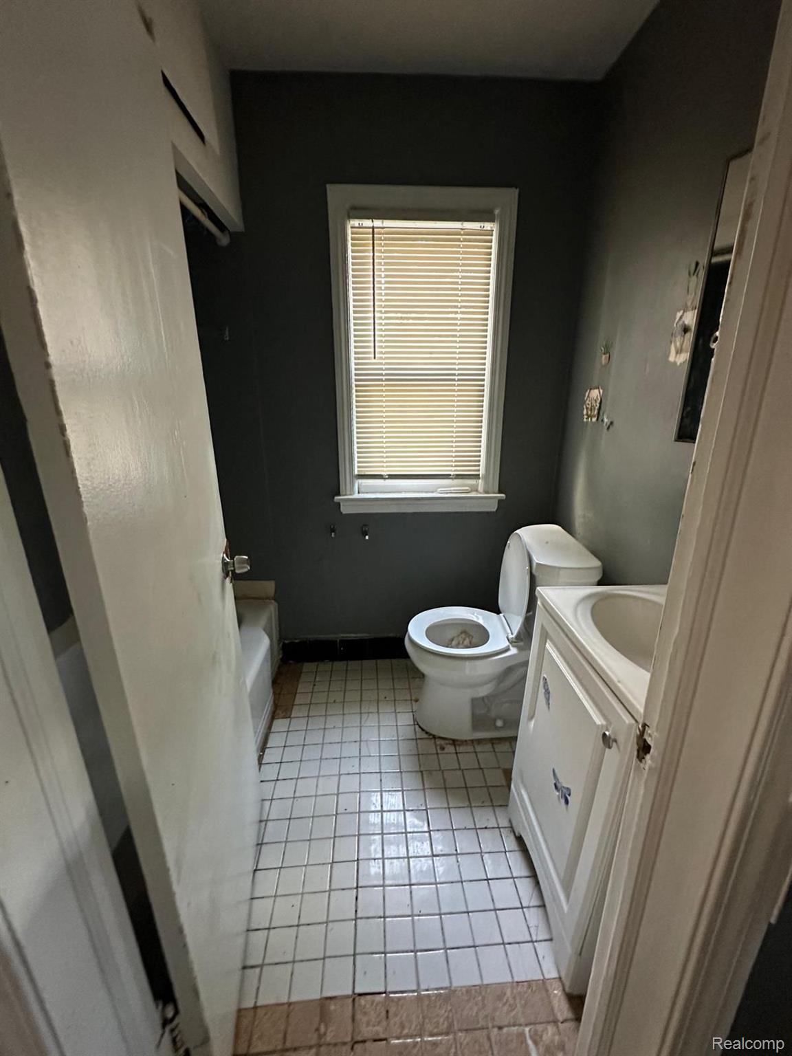 4598 Lodewyck Street Property Photo 6