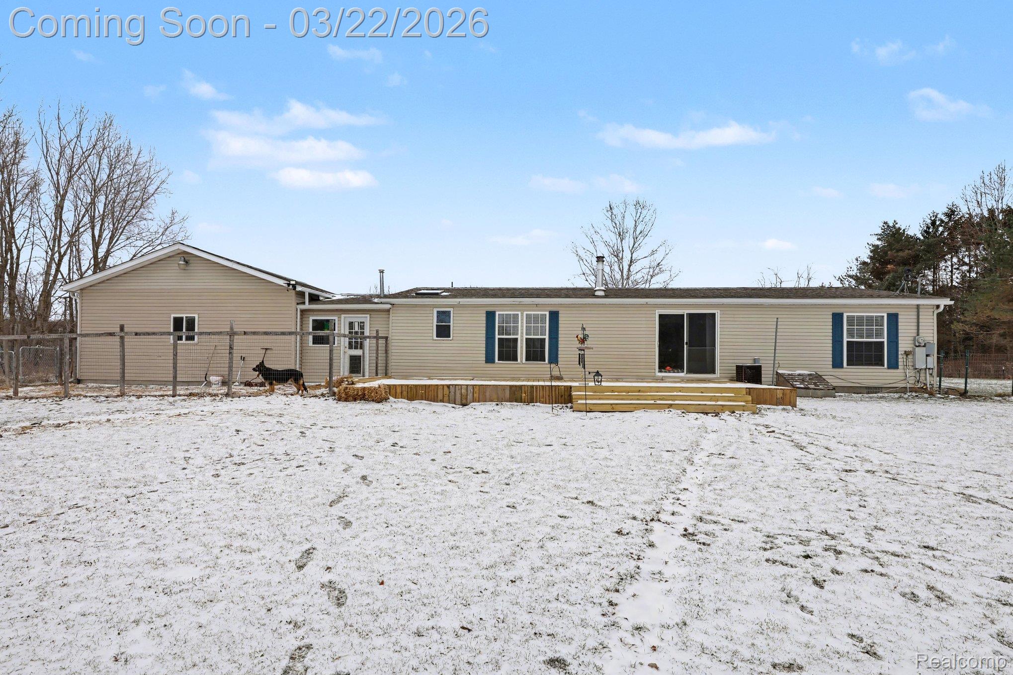 4458 Palms Road Property Photo 2