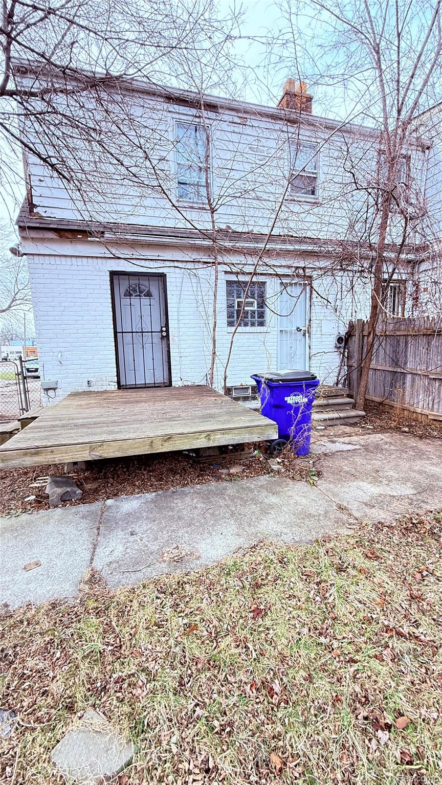 18408 Kelly Road Property Photo 1