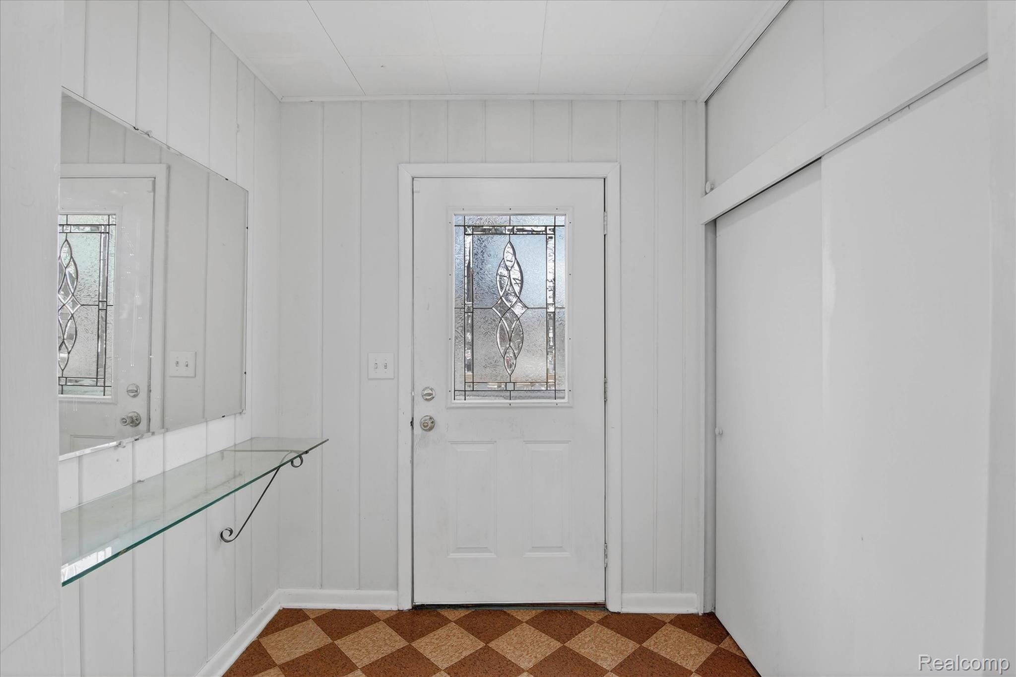 206 N Grinnell Street Property Photo 4