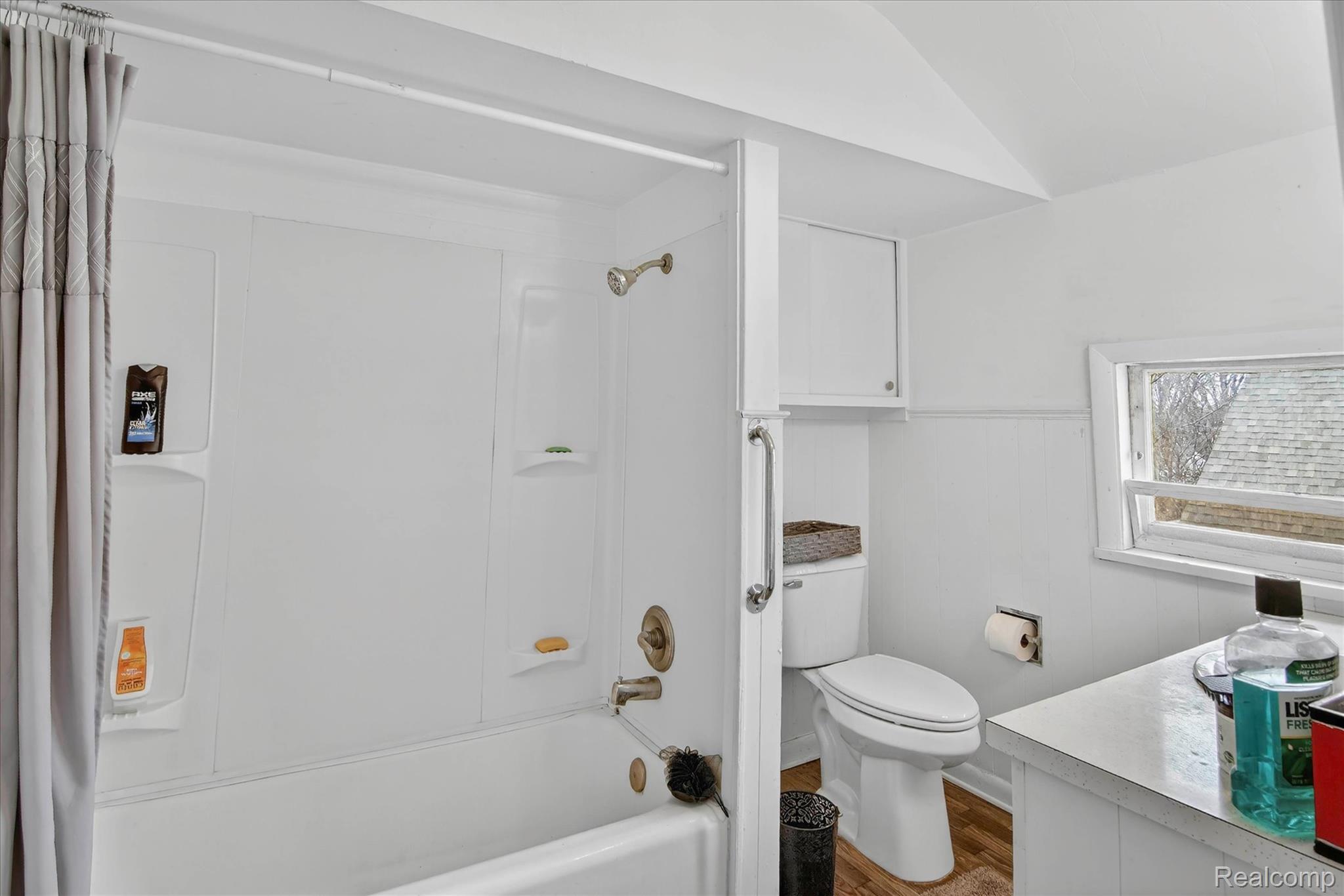 206 N Grinnell Street Property Photo 29