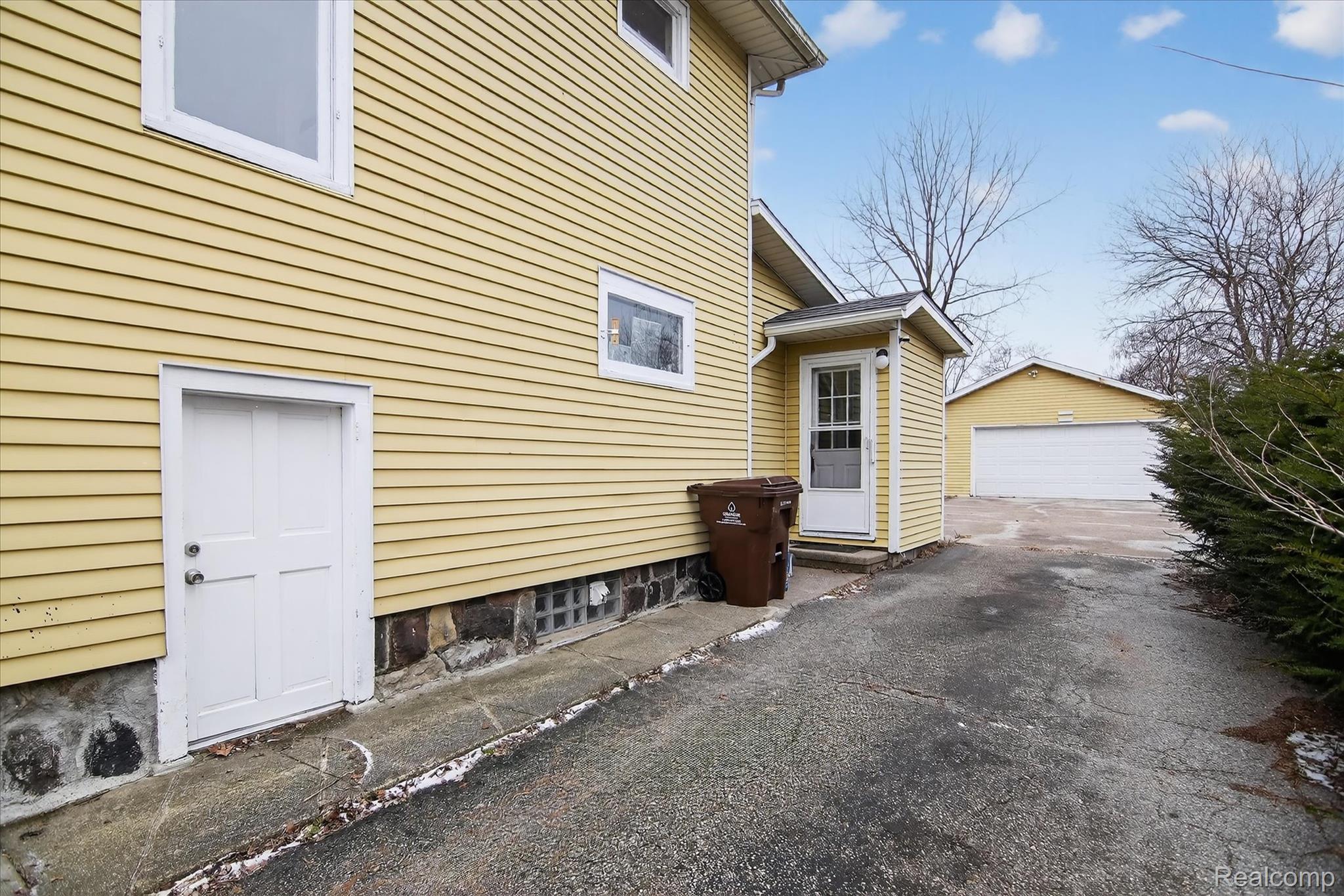 206 N Grinnell Street Property Photo 30