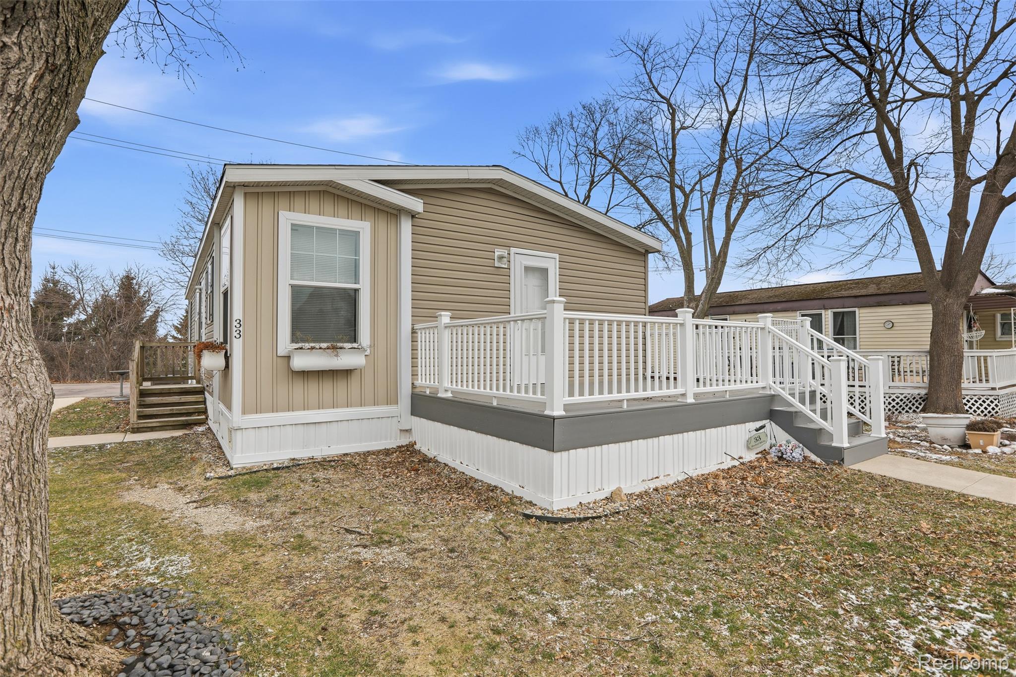 33 Bluebird Hill Drive Property Photo 4