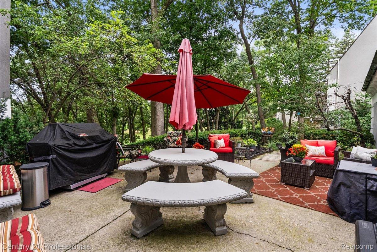5423 Bristol Parke Drive Property Photo 70