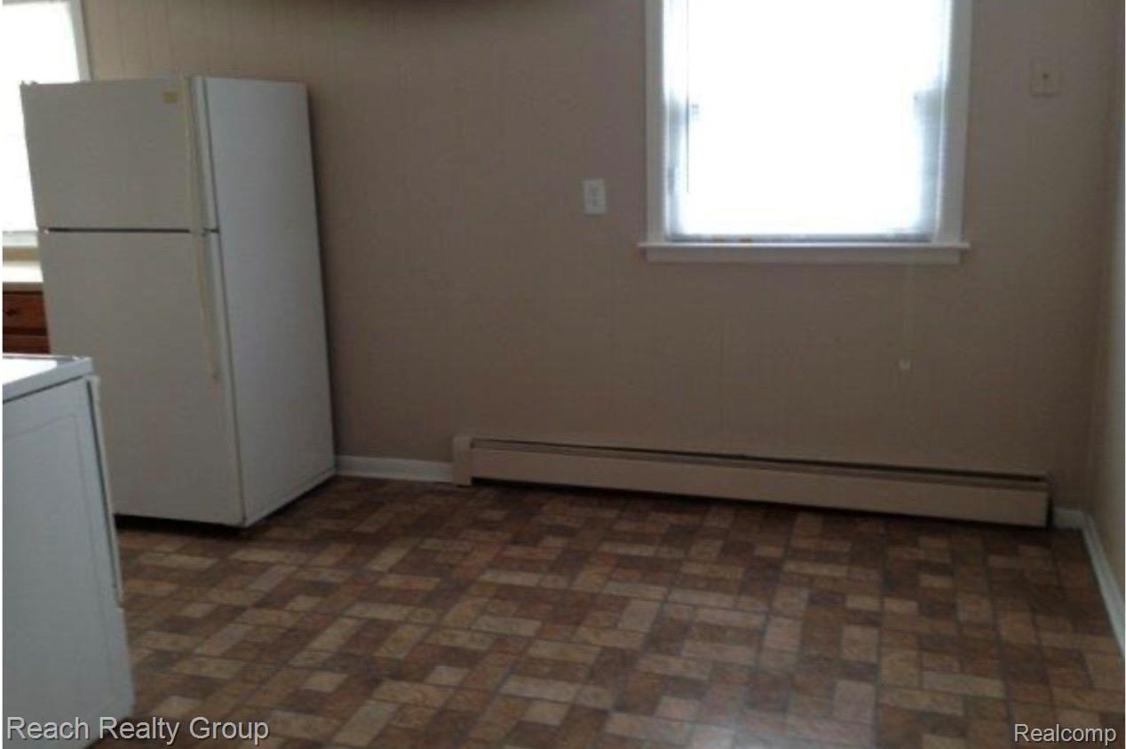 20010 Voiland Street Property Photo 13