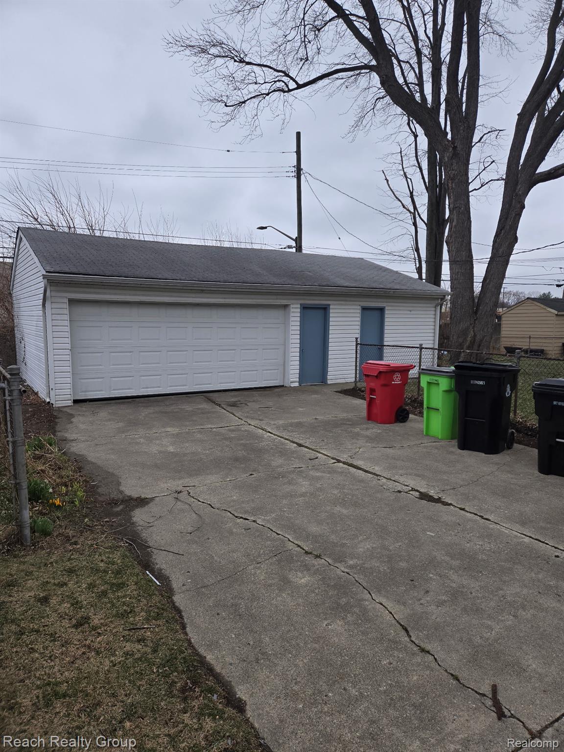 20010 Voiland Street Property Photo 18