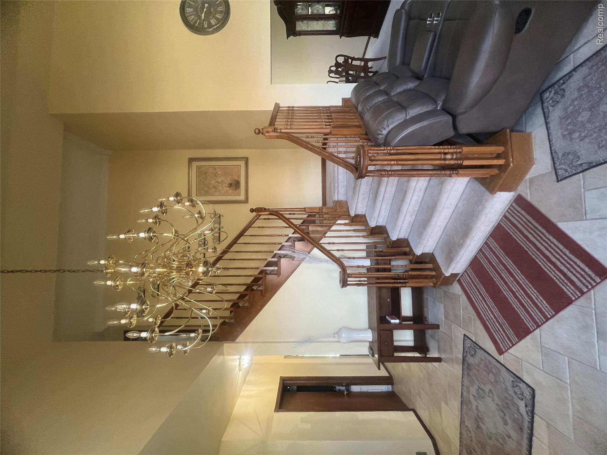 21589 Hunter Circle Property Photo 12