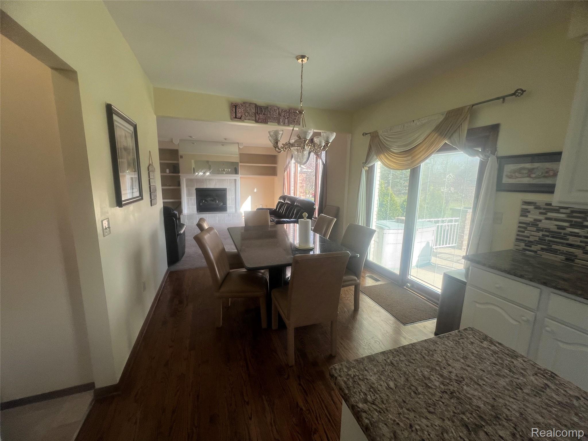 21589 Hunter Circle Property Photo 31