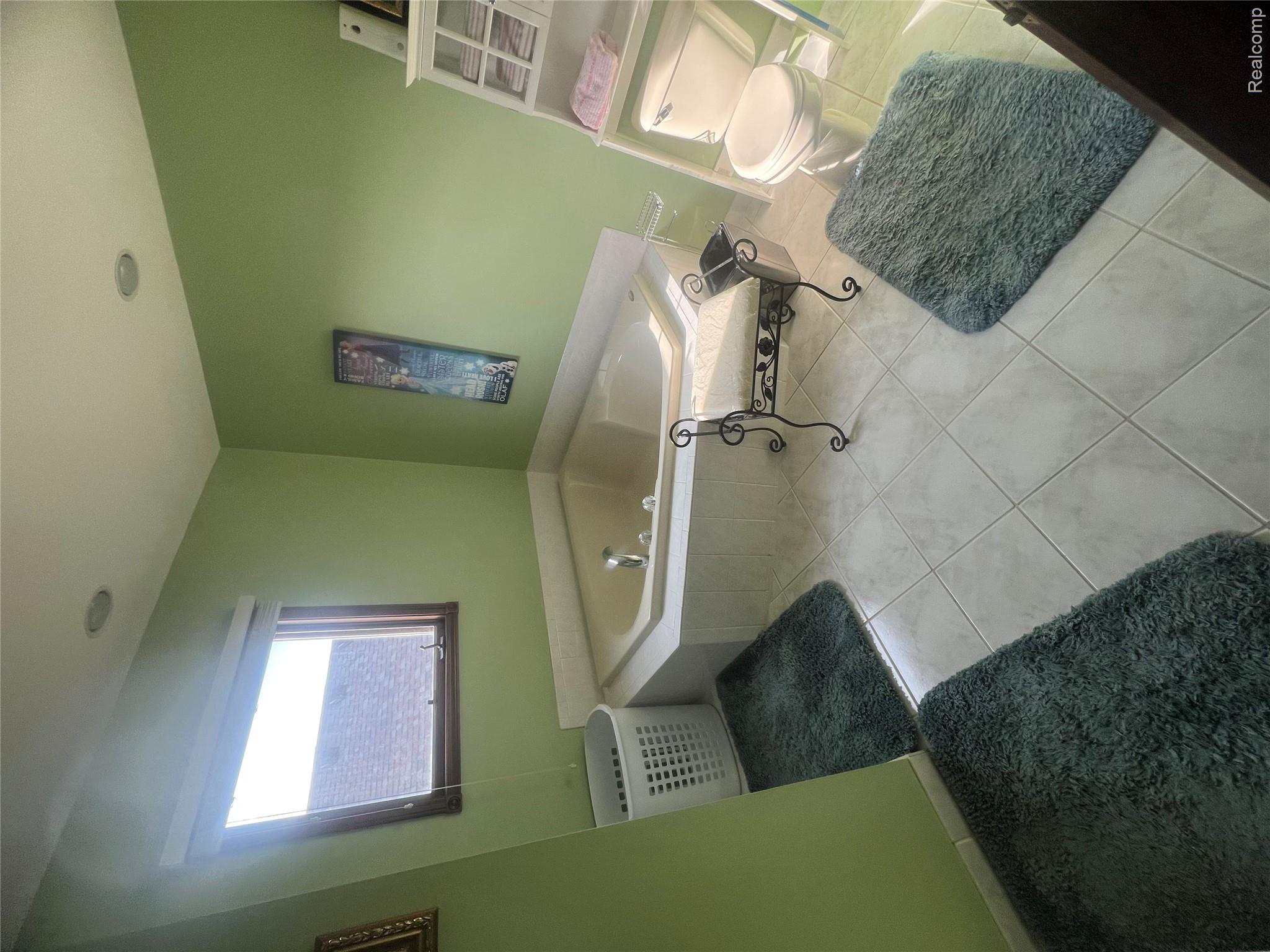 21589 Hunter Circle Property Photo 52