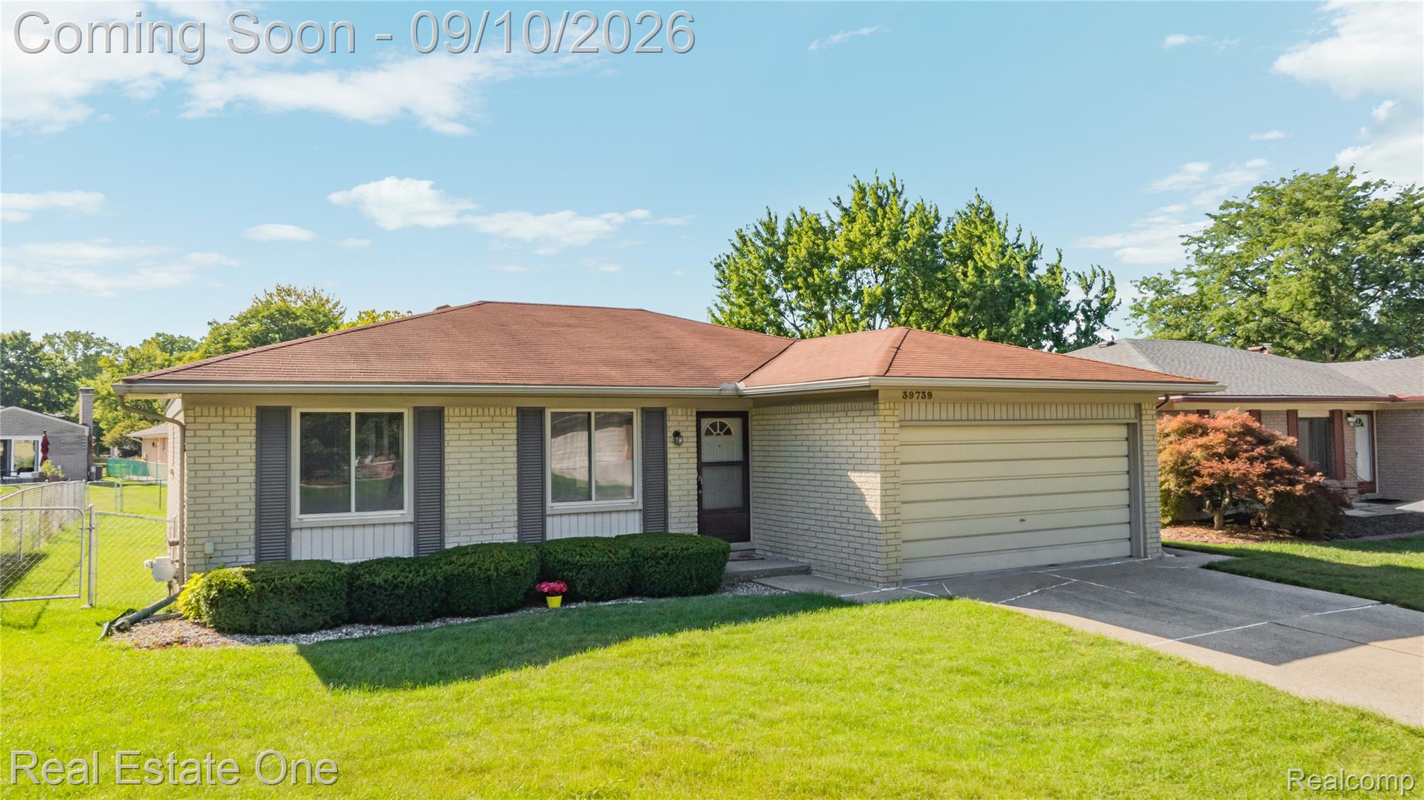 39739 Dorian Drive Property Photo 1