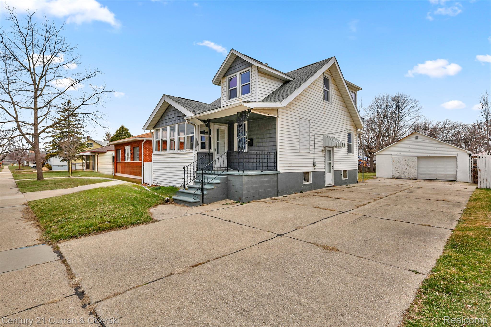 6837 Braun Property Photo 2