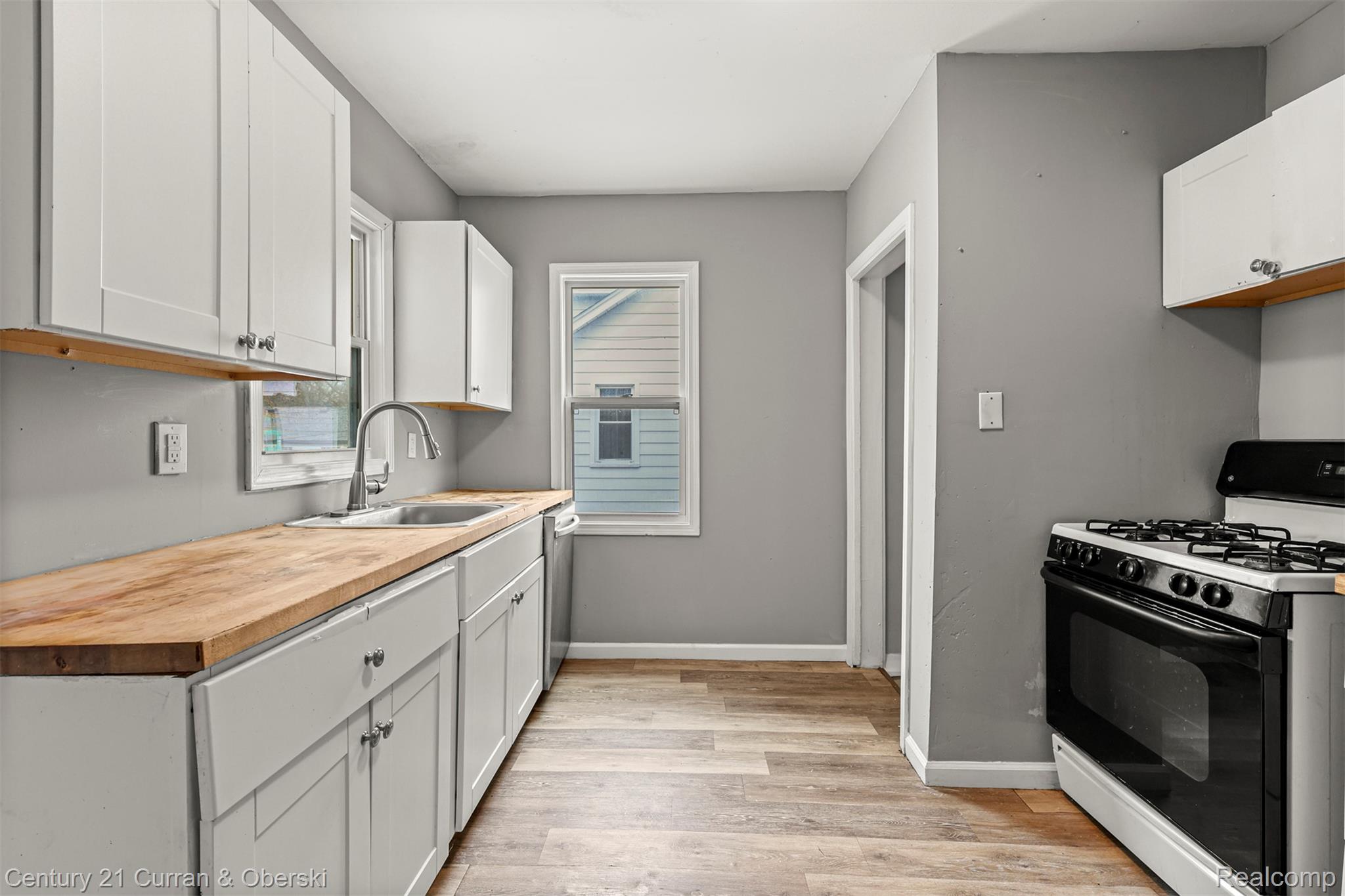 6837 Braun Property Photo 12